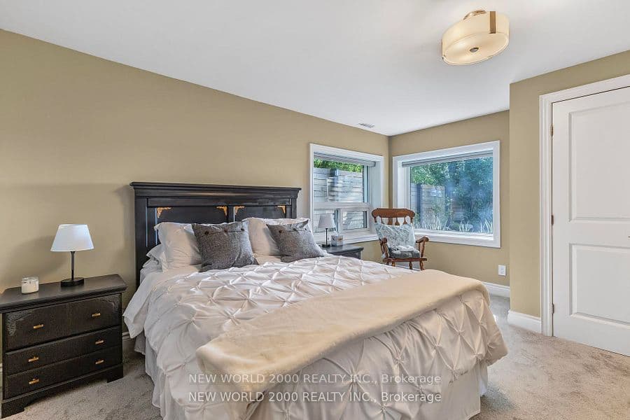 245 Lakeland Crescent — photo 19