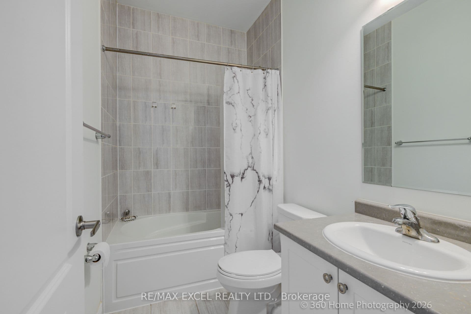 94 Hartney Drive — photo 4