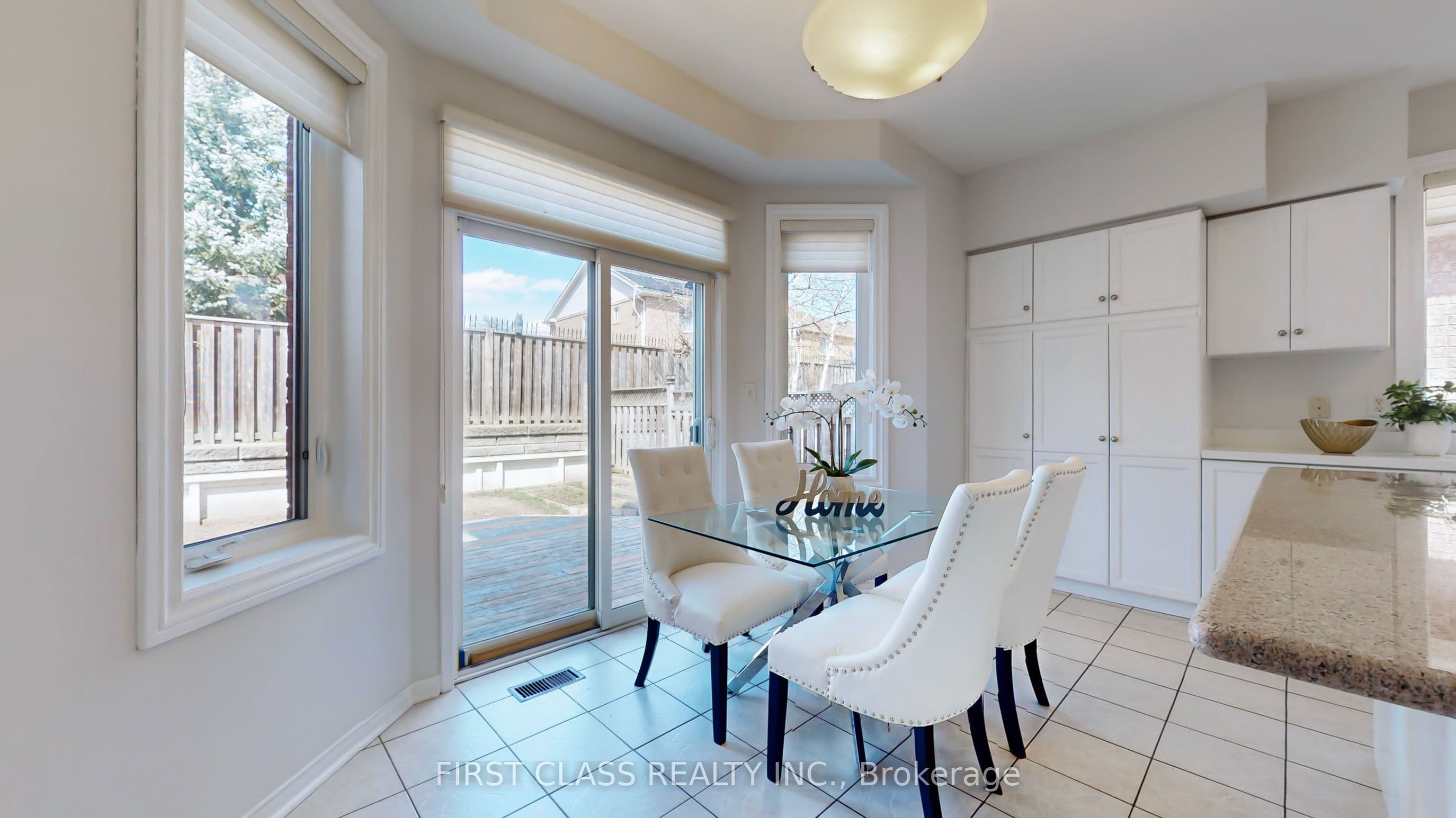 30 Kaitlin Drive — photo 5