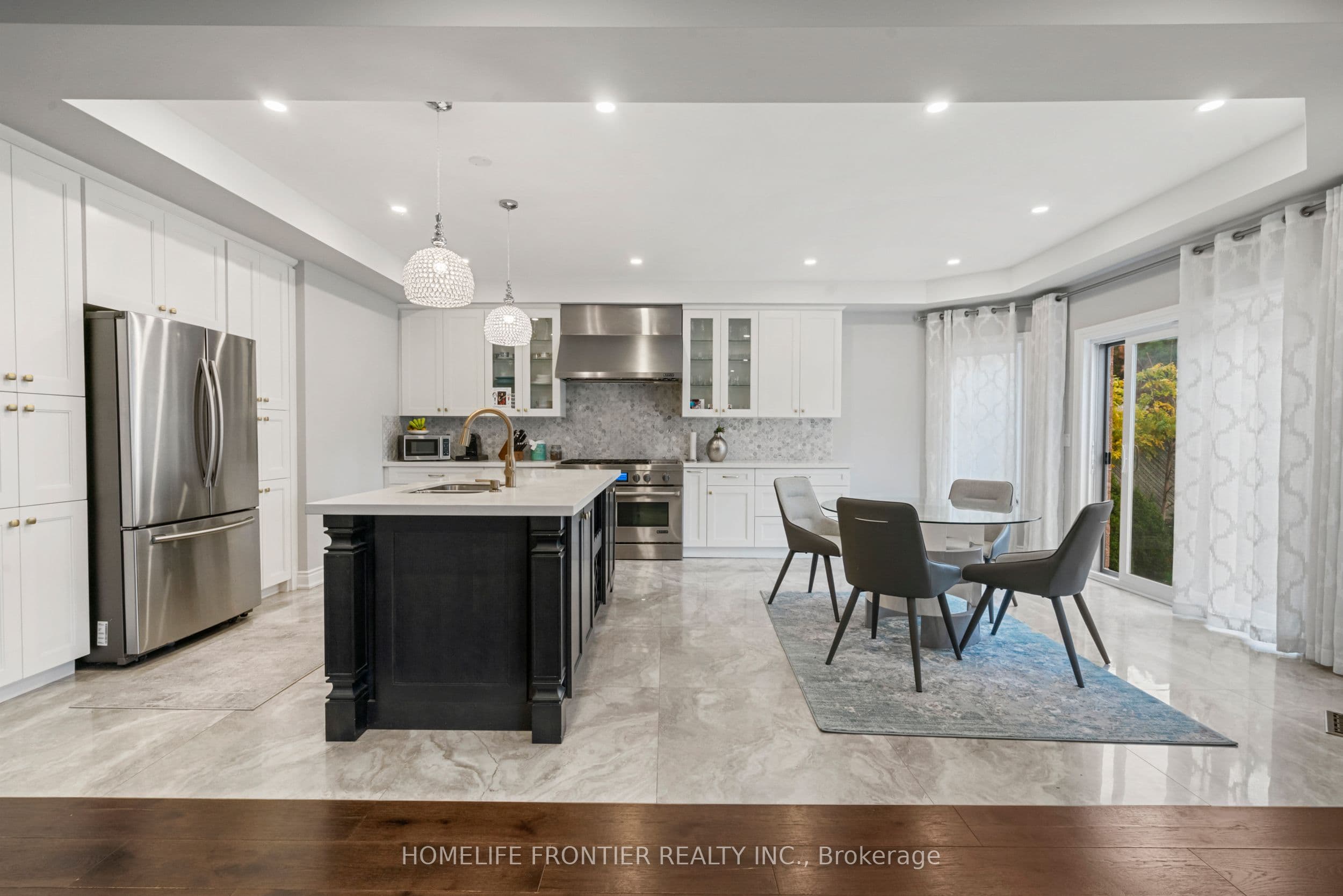 7 Edenbrook Crescent — photo 10