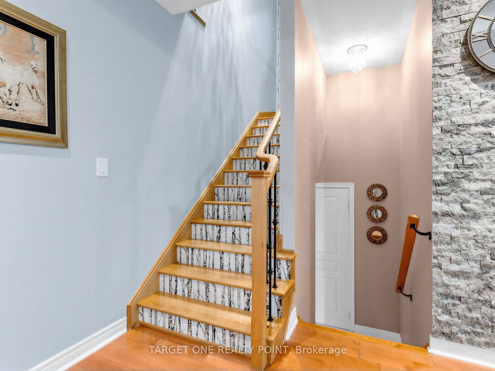 39 Riding Mountain Drive — photo 17