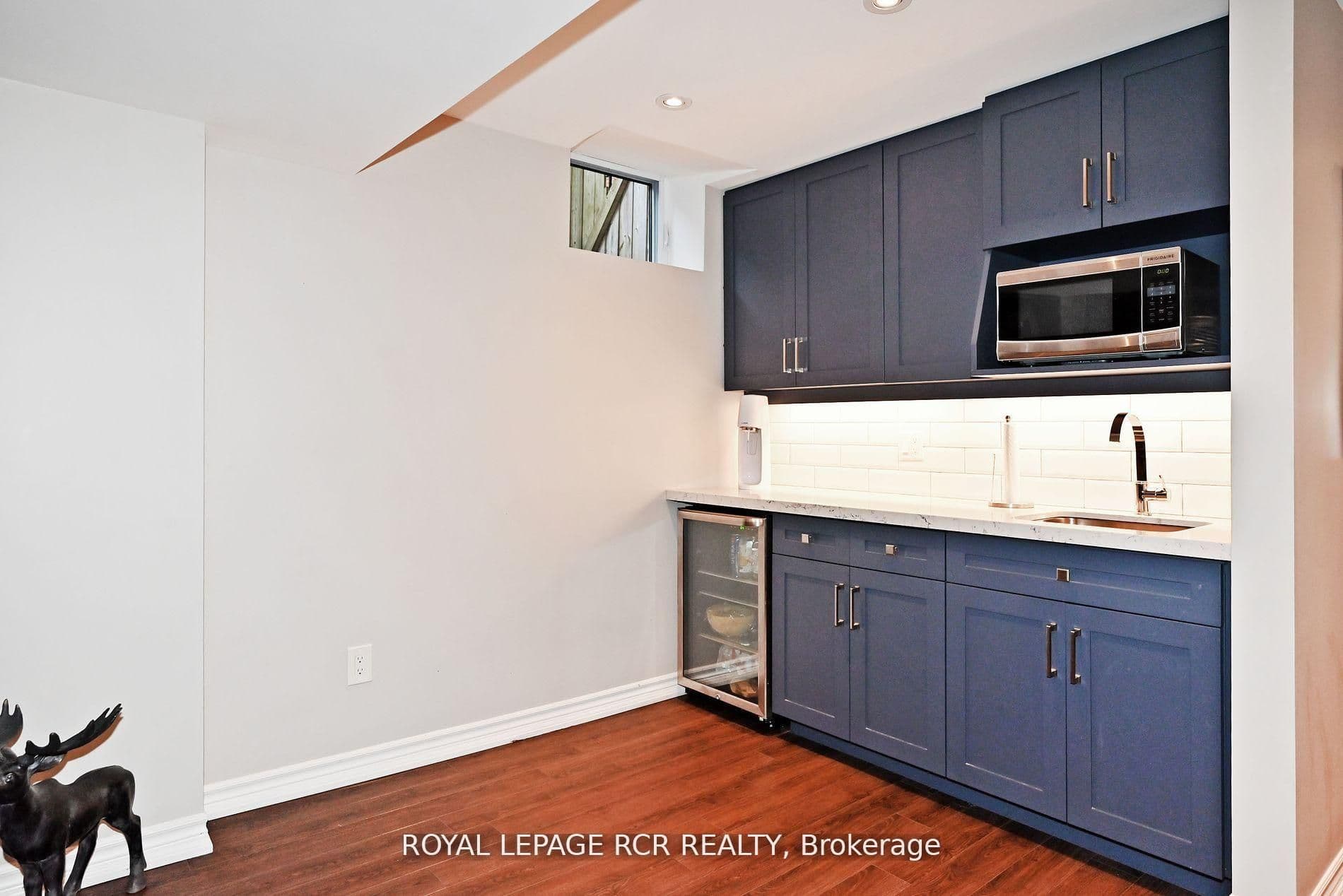 142 Regatta Avenue — photo 34