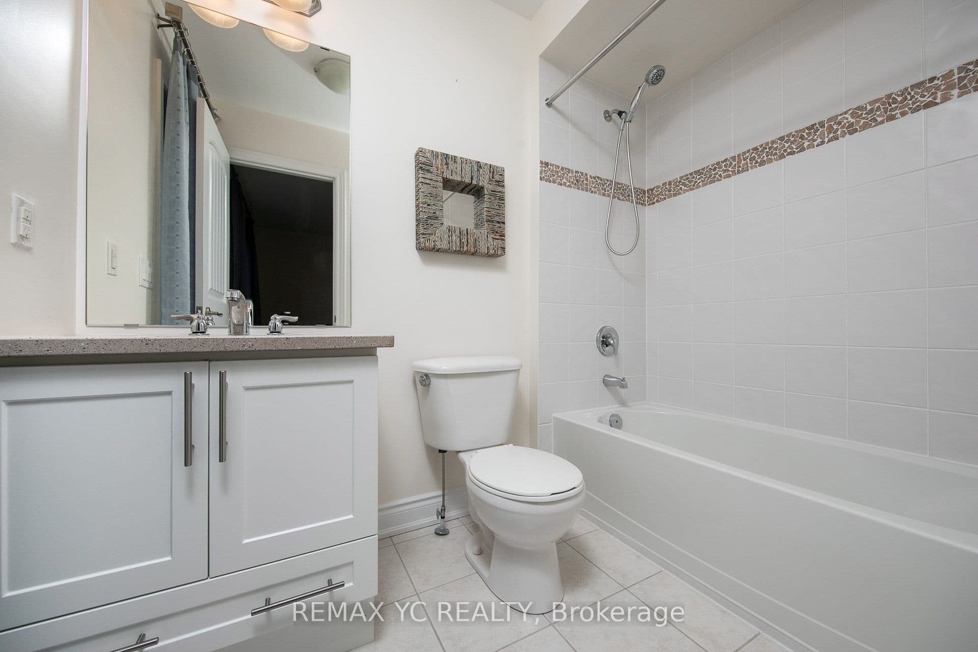 43 Laredo Drive — photo 42