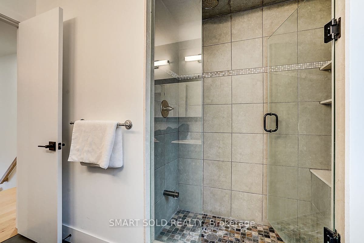 197 Garden Avenue — photo 41