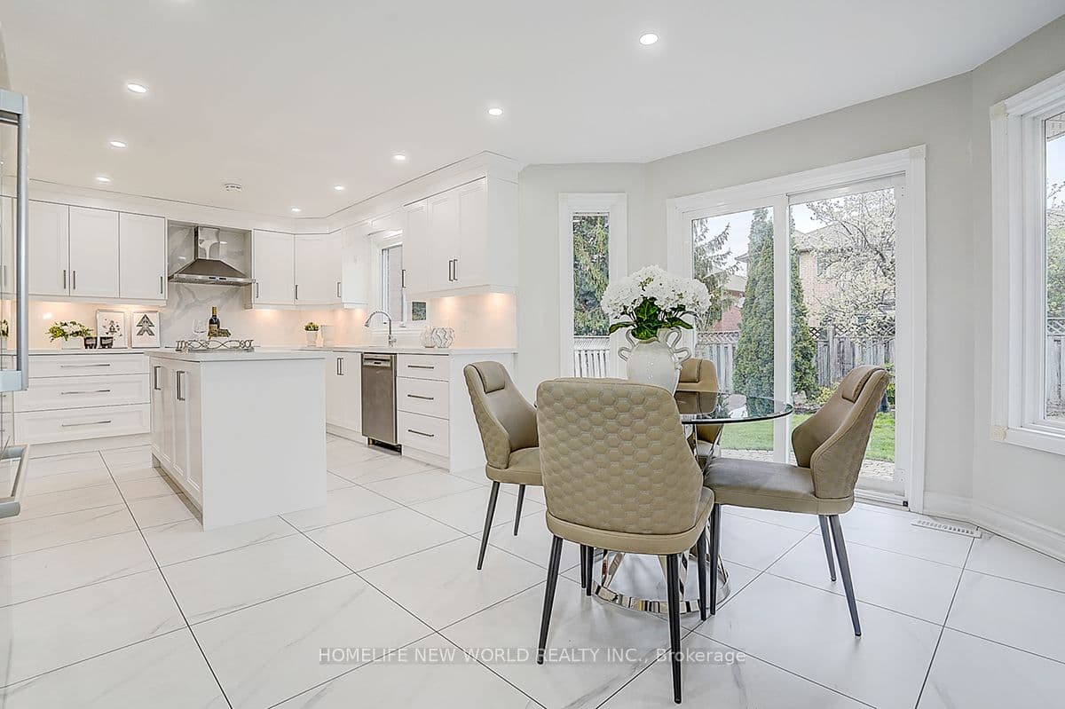 16 Kew Gdns N/A — photo 24