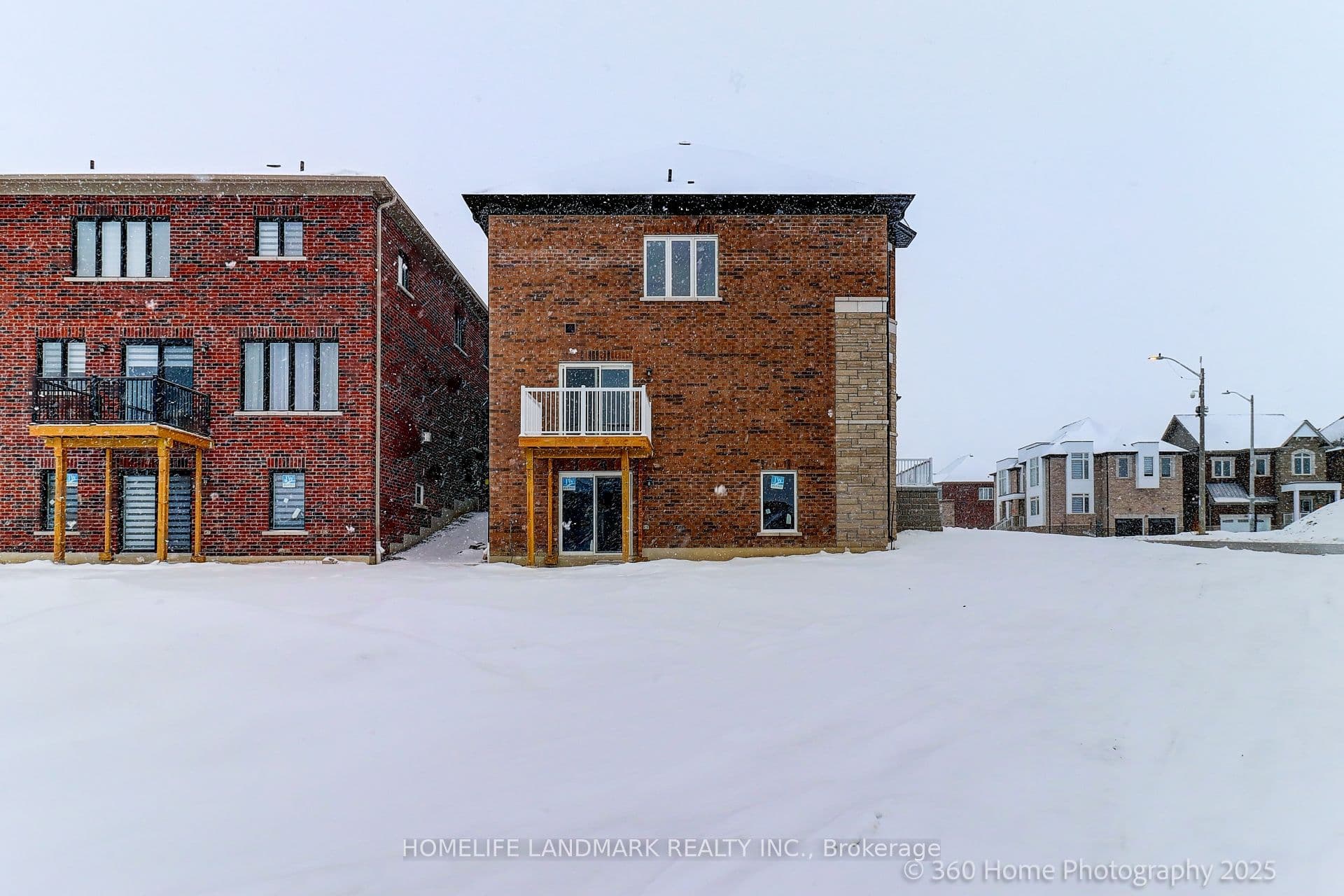 8 Mapleton Street — photo 26