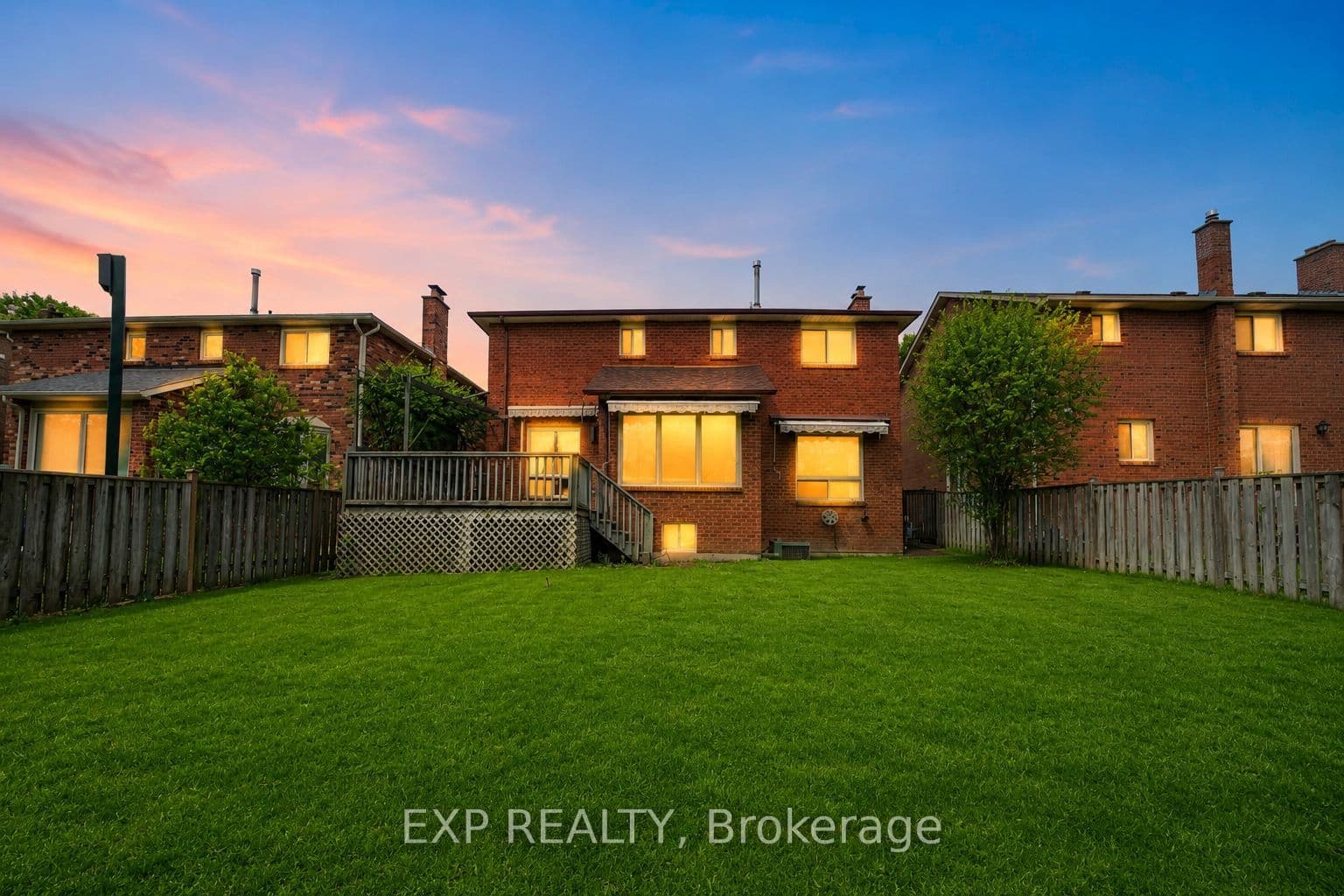 51 Sanderson Crescent — photo 11