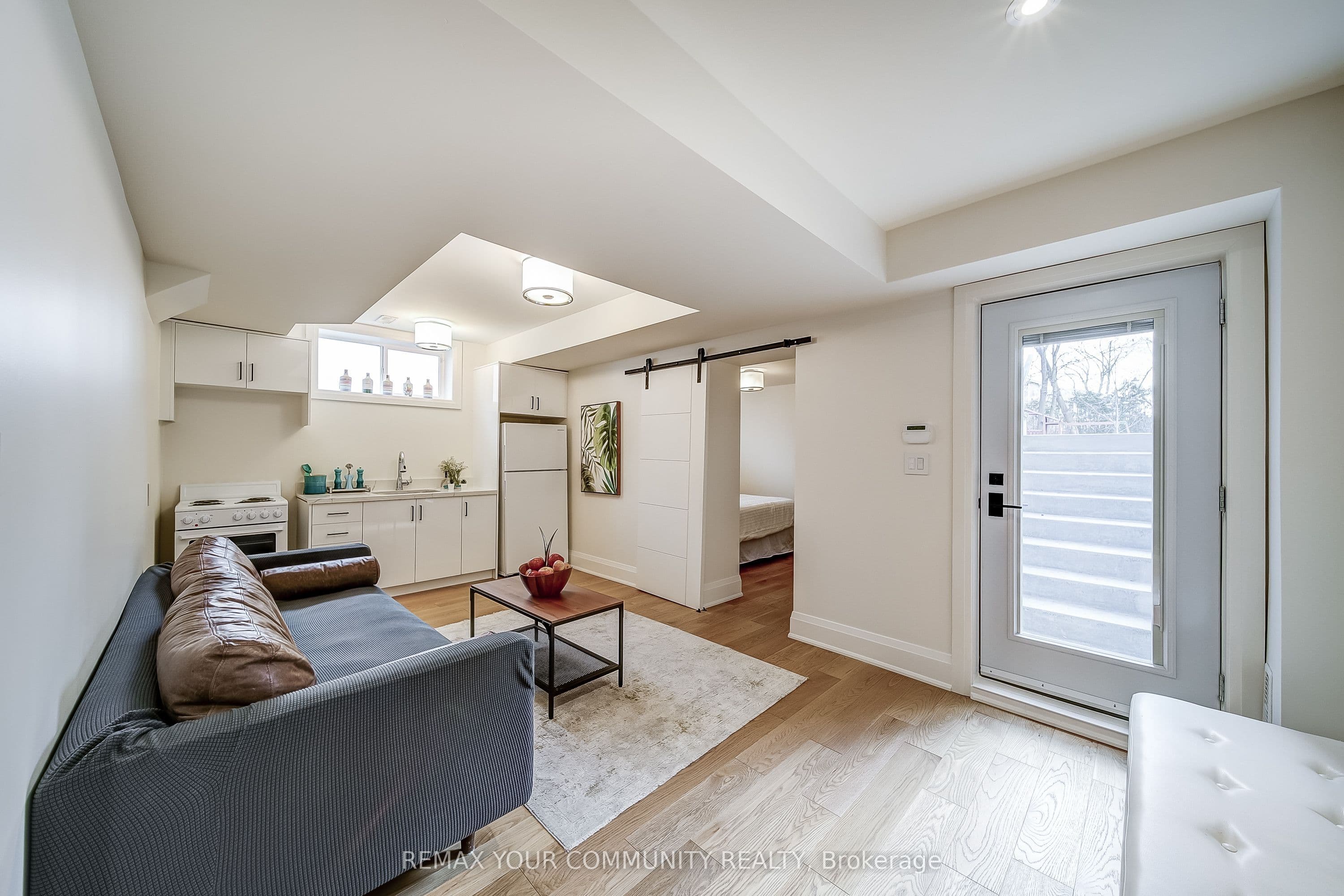 116 Lucas Street — photo 35