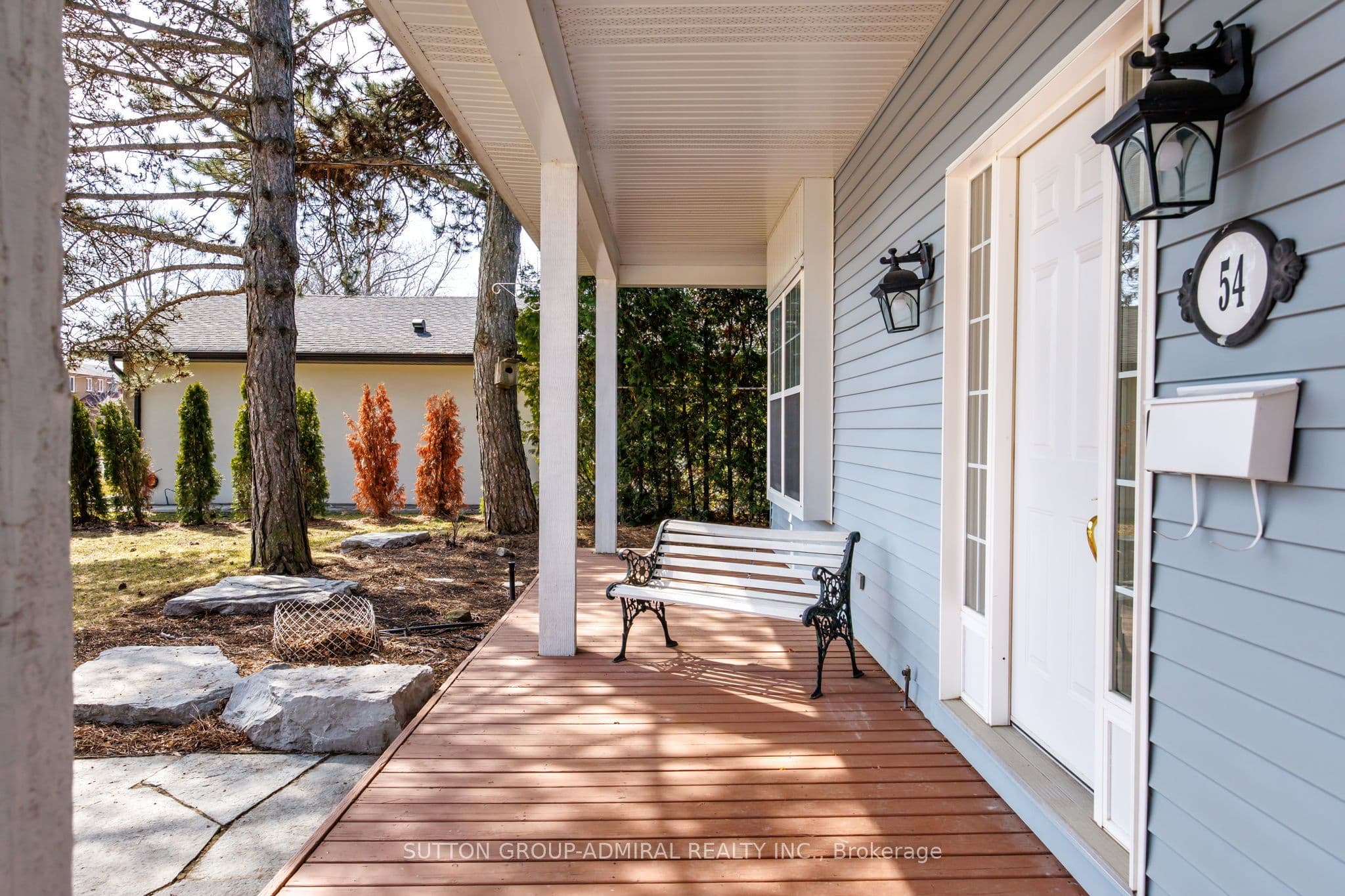 54 Starlight Crescent — photo 6
