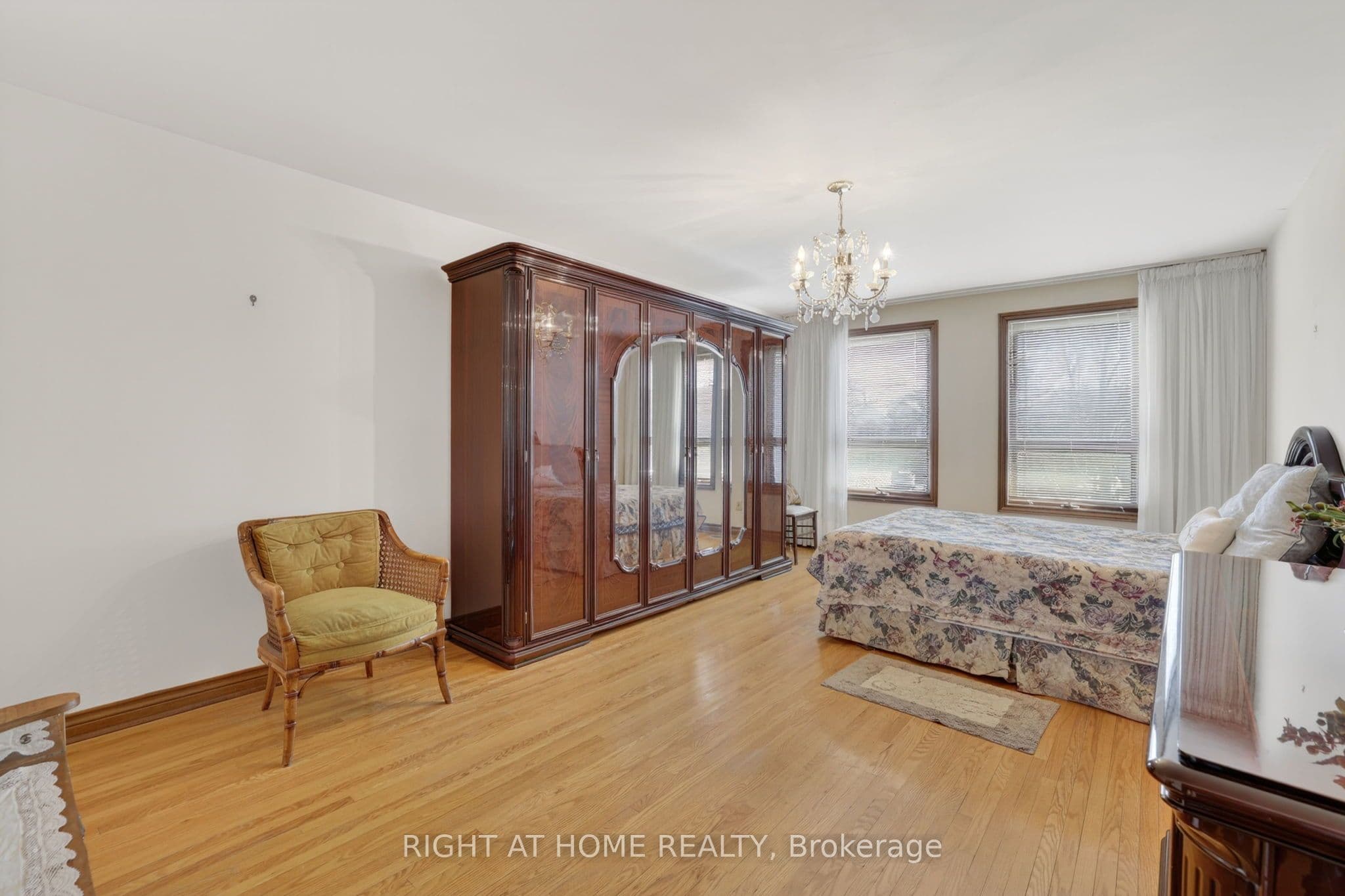 56 Birch Avenue — photo 17