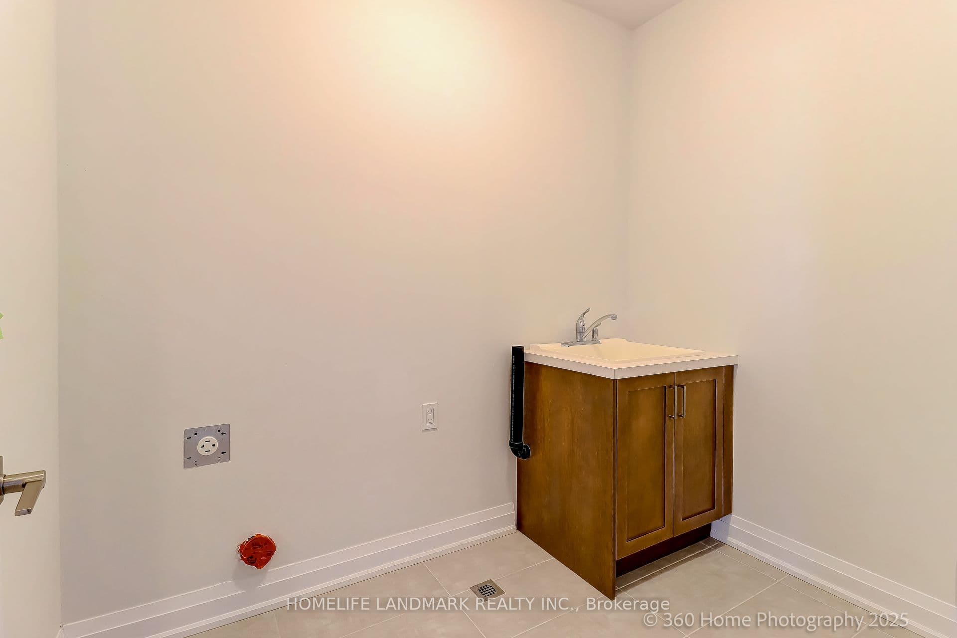 23 Aida Place — photo 25