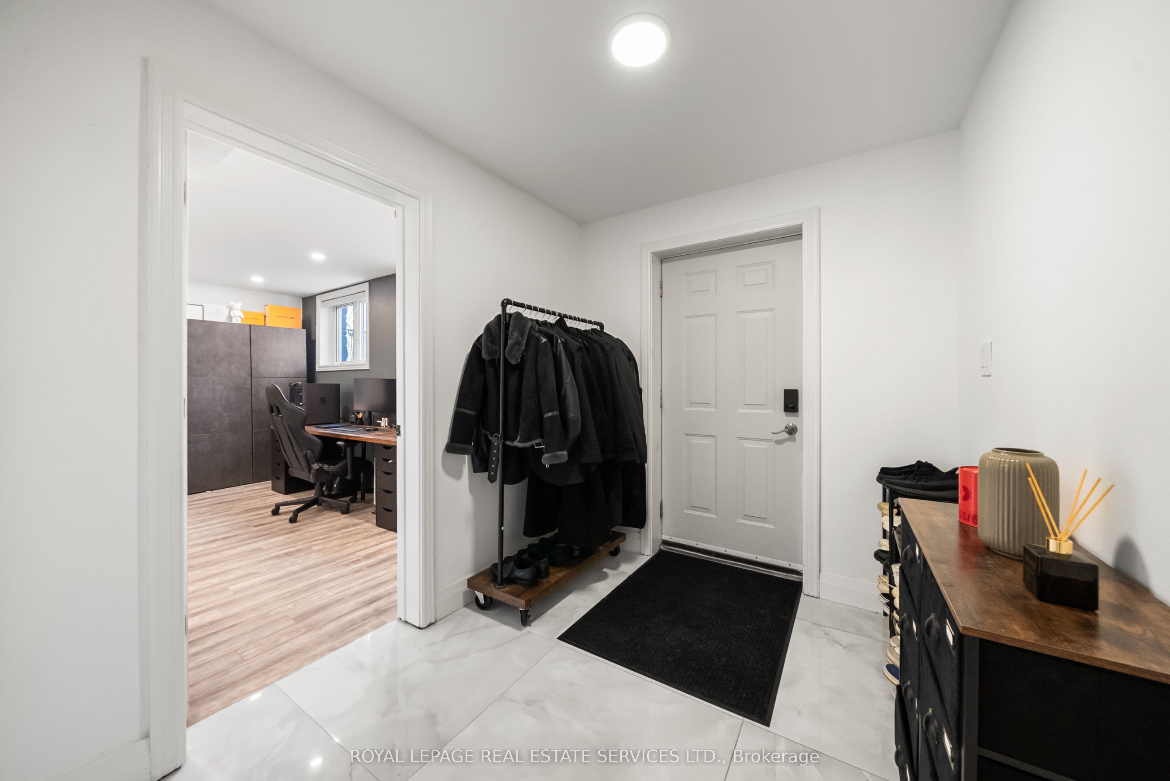296 Lennox Avenue — photo 32