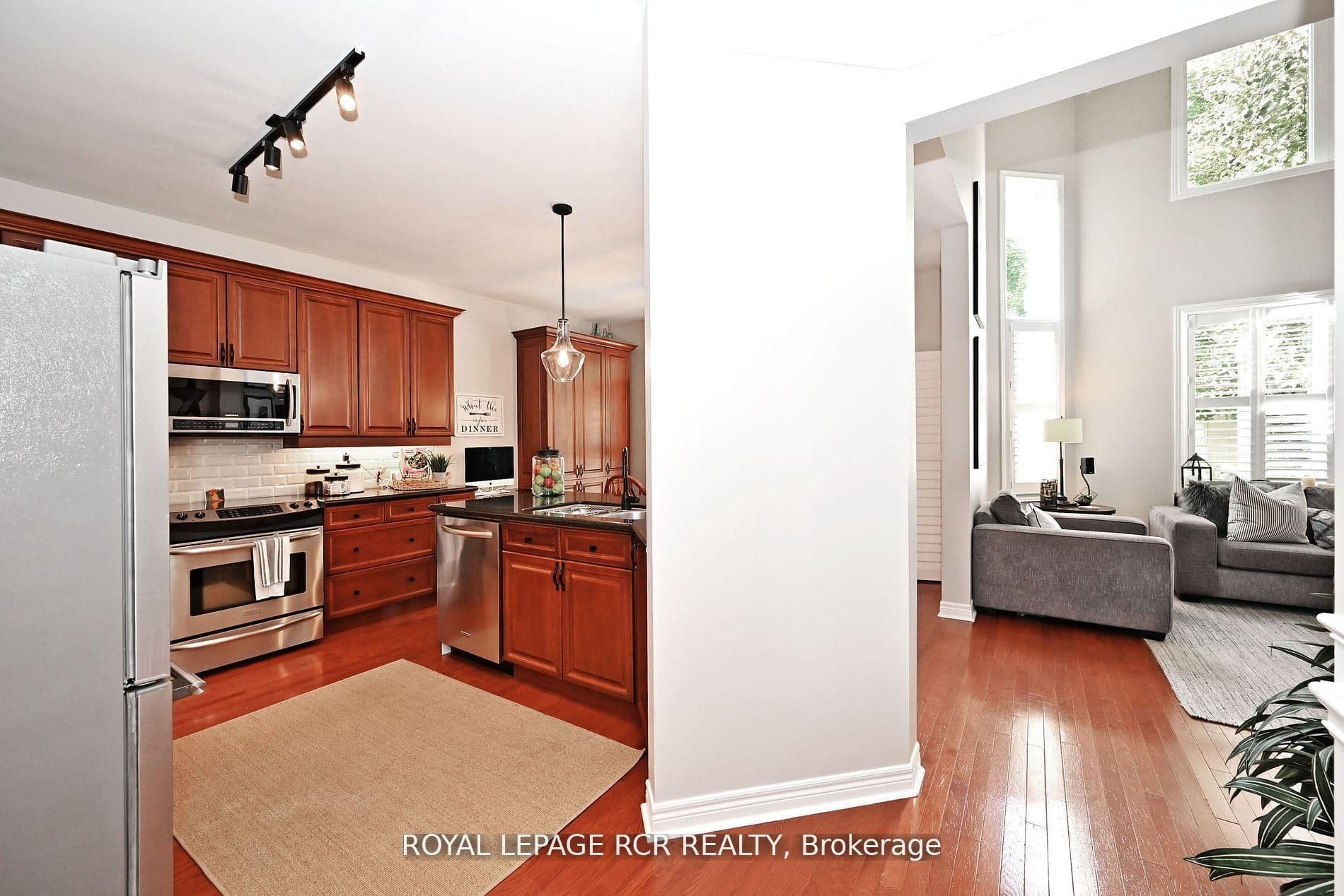 142 Regatta Avenue — photo 7