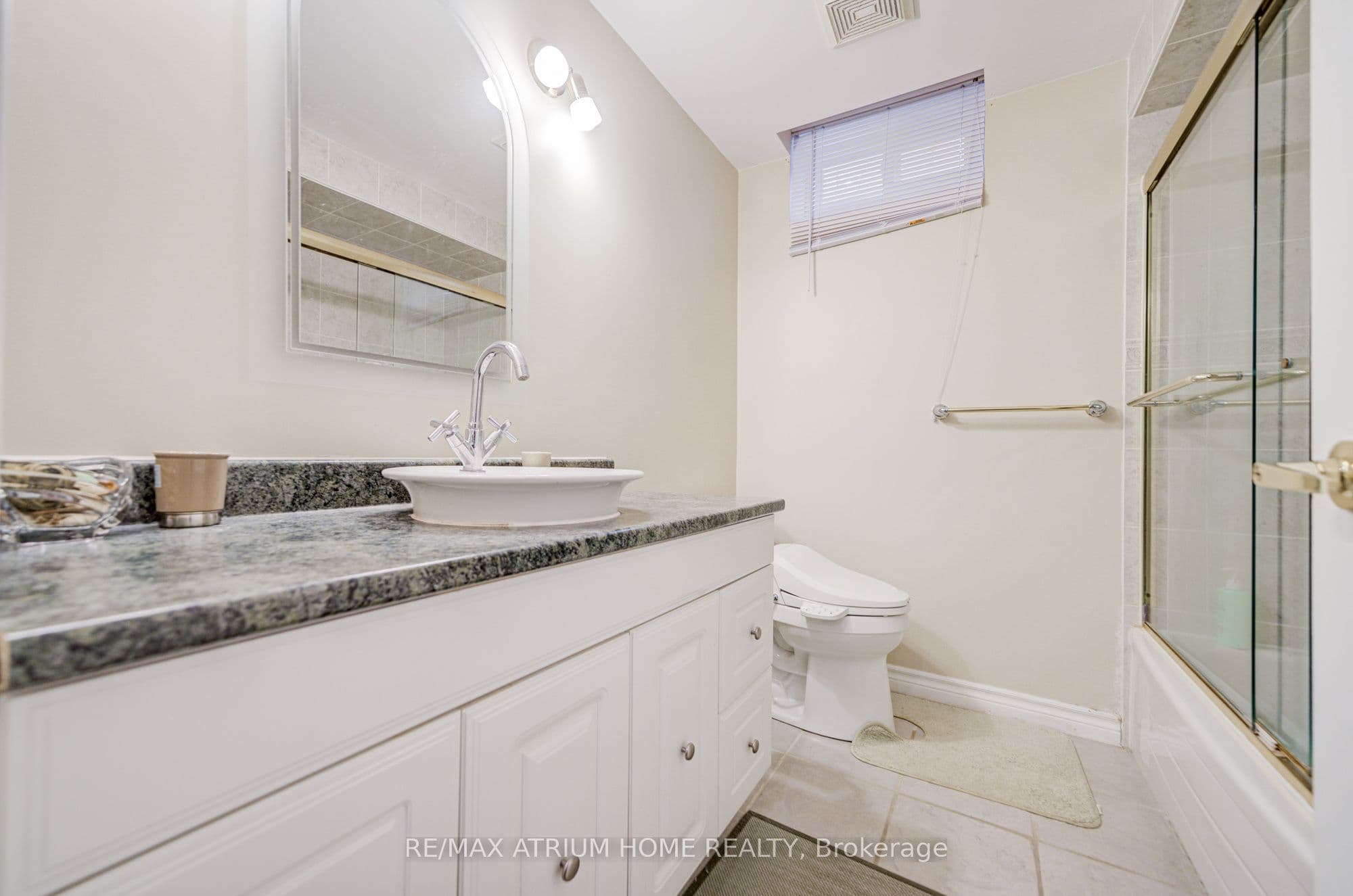 70 Strathearn Avenue — photo 38