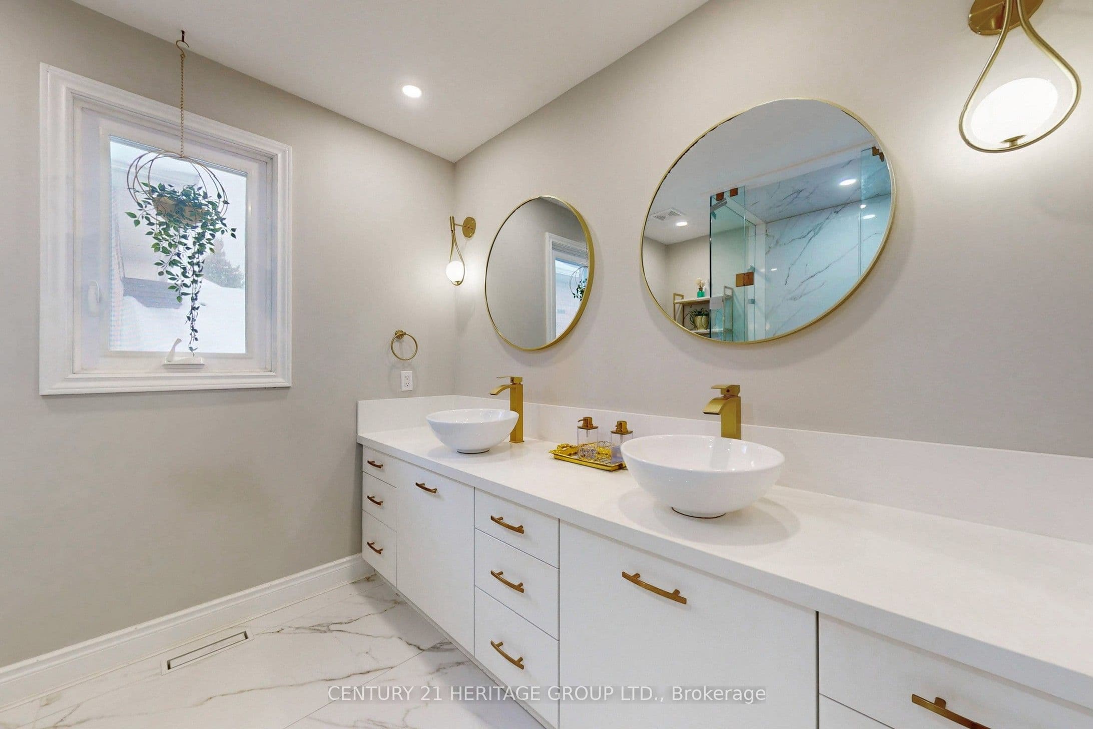 335 Fern Avenue — photo 9