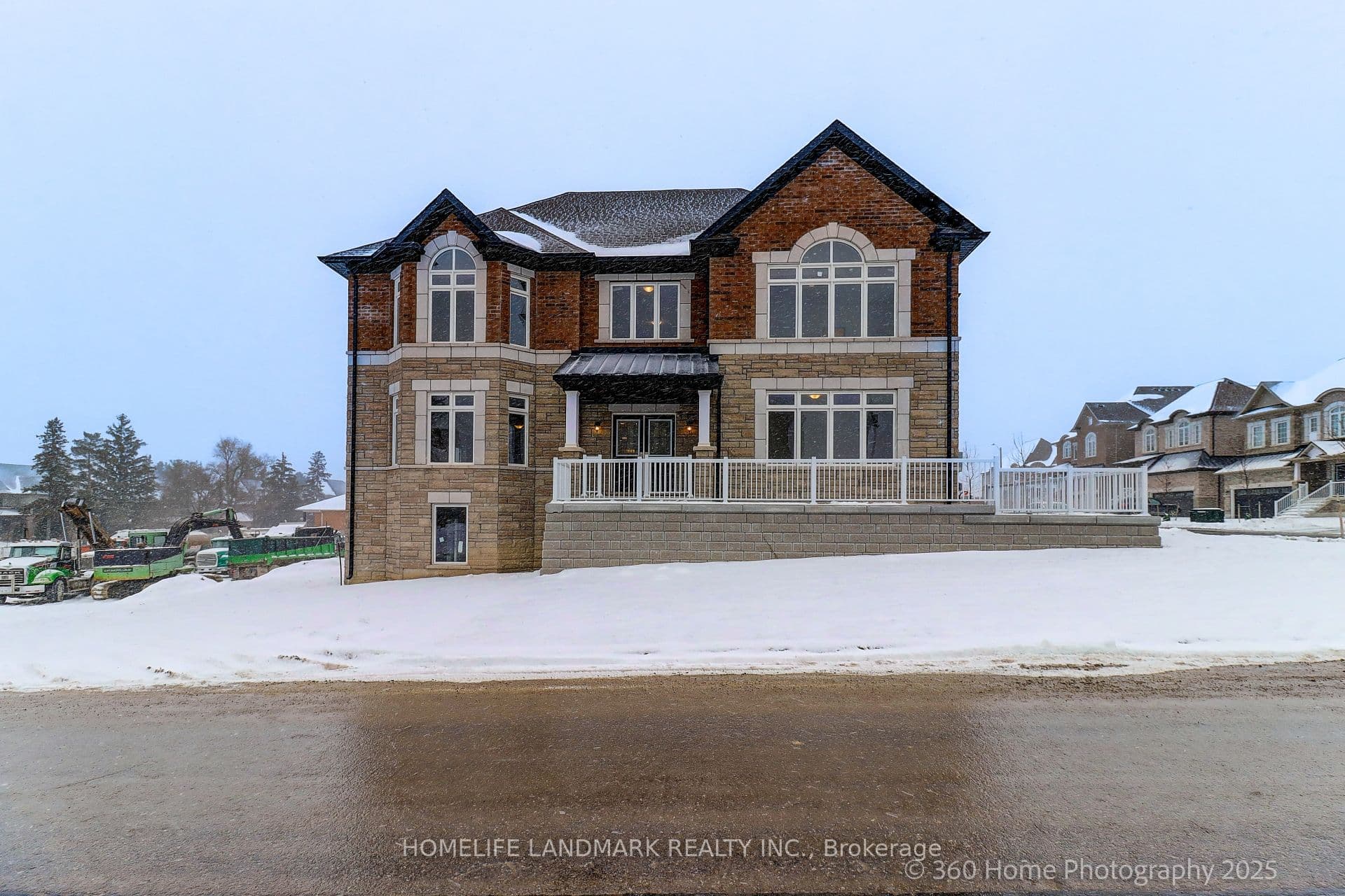 8 Mapleton Street — photo 2