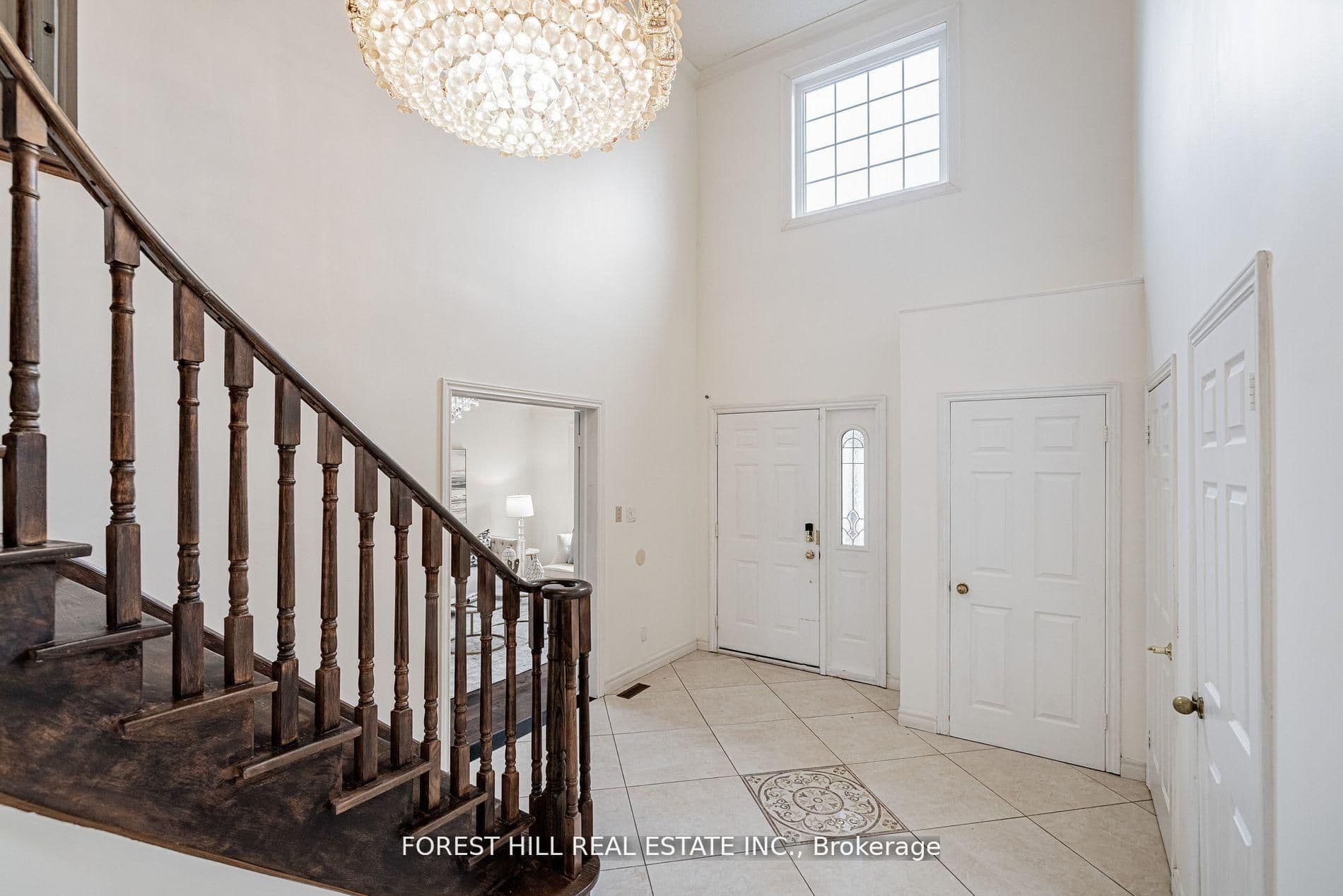 51 Briggs Avenue — photo 4