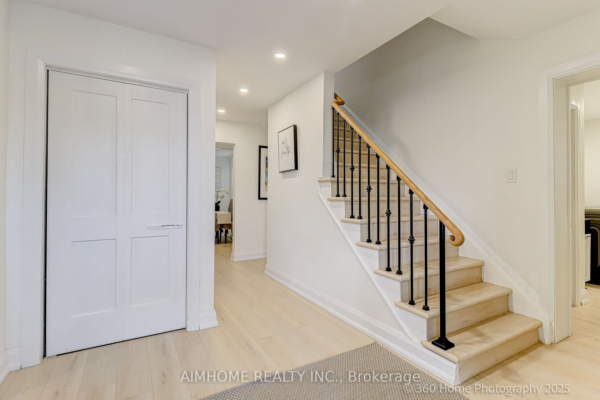 179 Oxford Street — photo 30