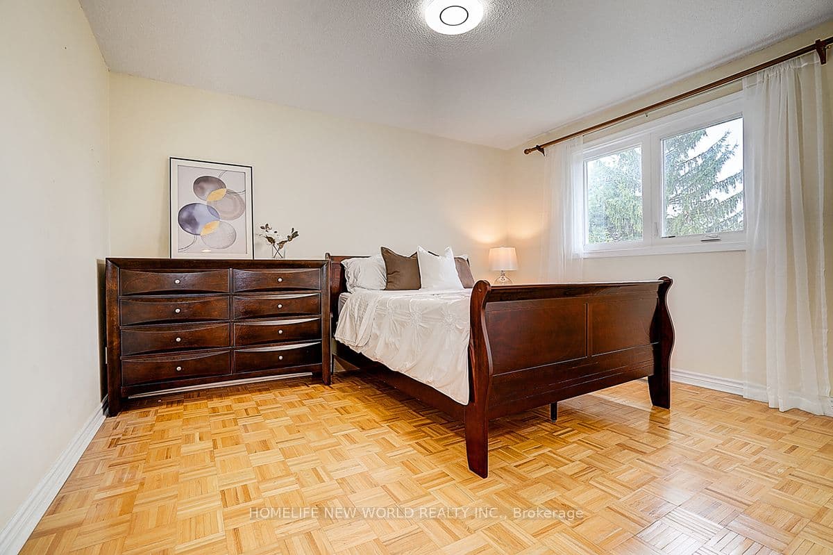 16 Kew Gdns N/A — photo 49