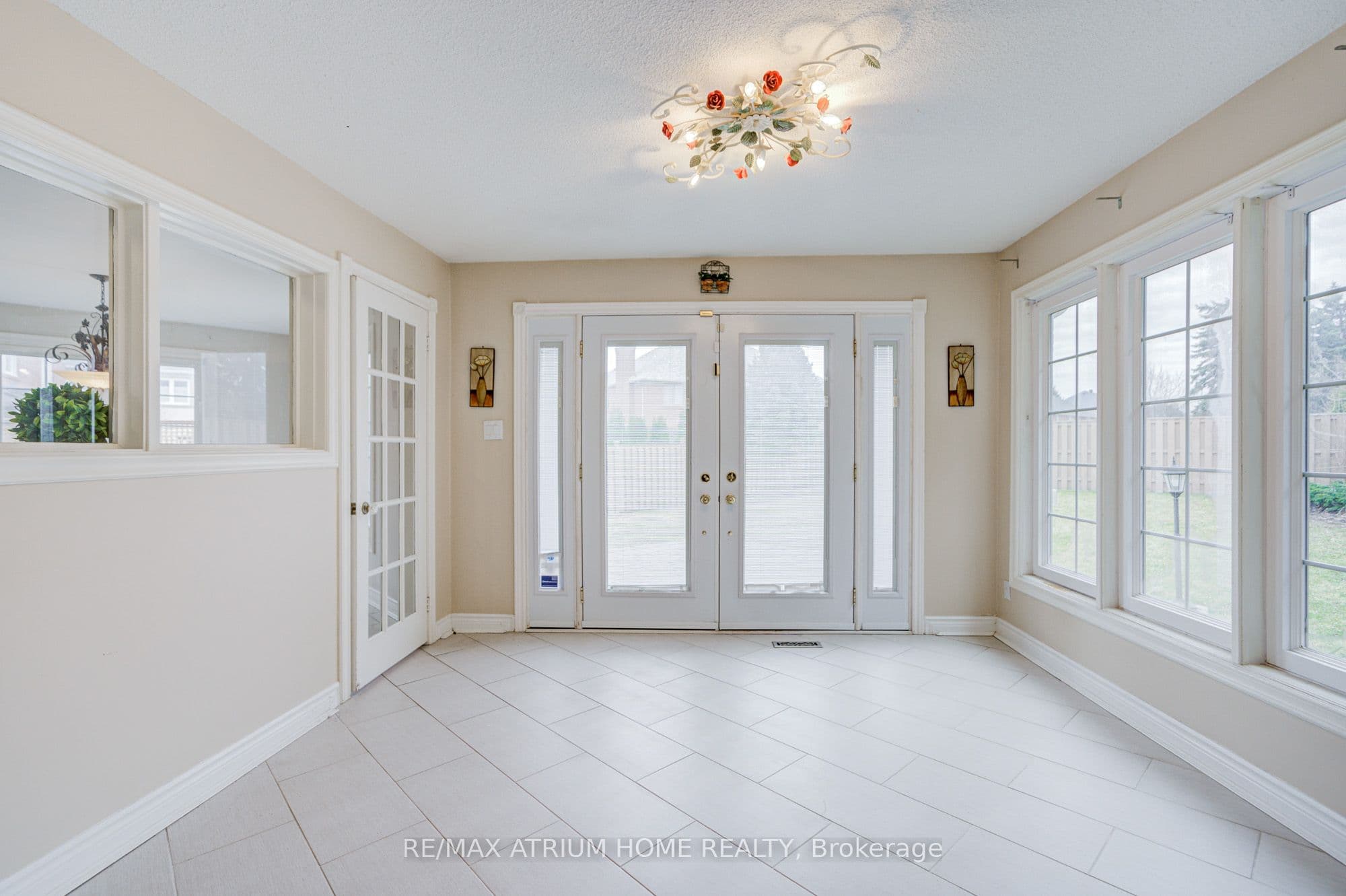 70 Strathearn Avenue — photo 11