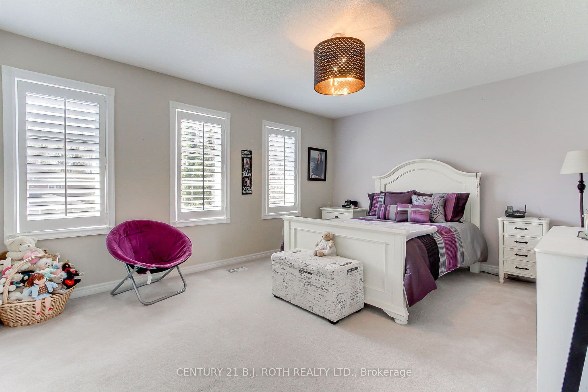 32 Timber Valley Avenue — photo 32