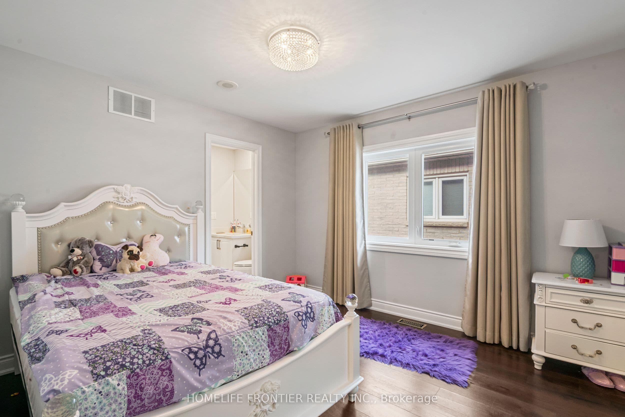 7 Edenbrook Crescent — photo 16