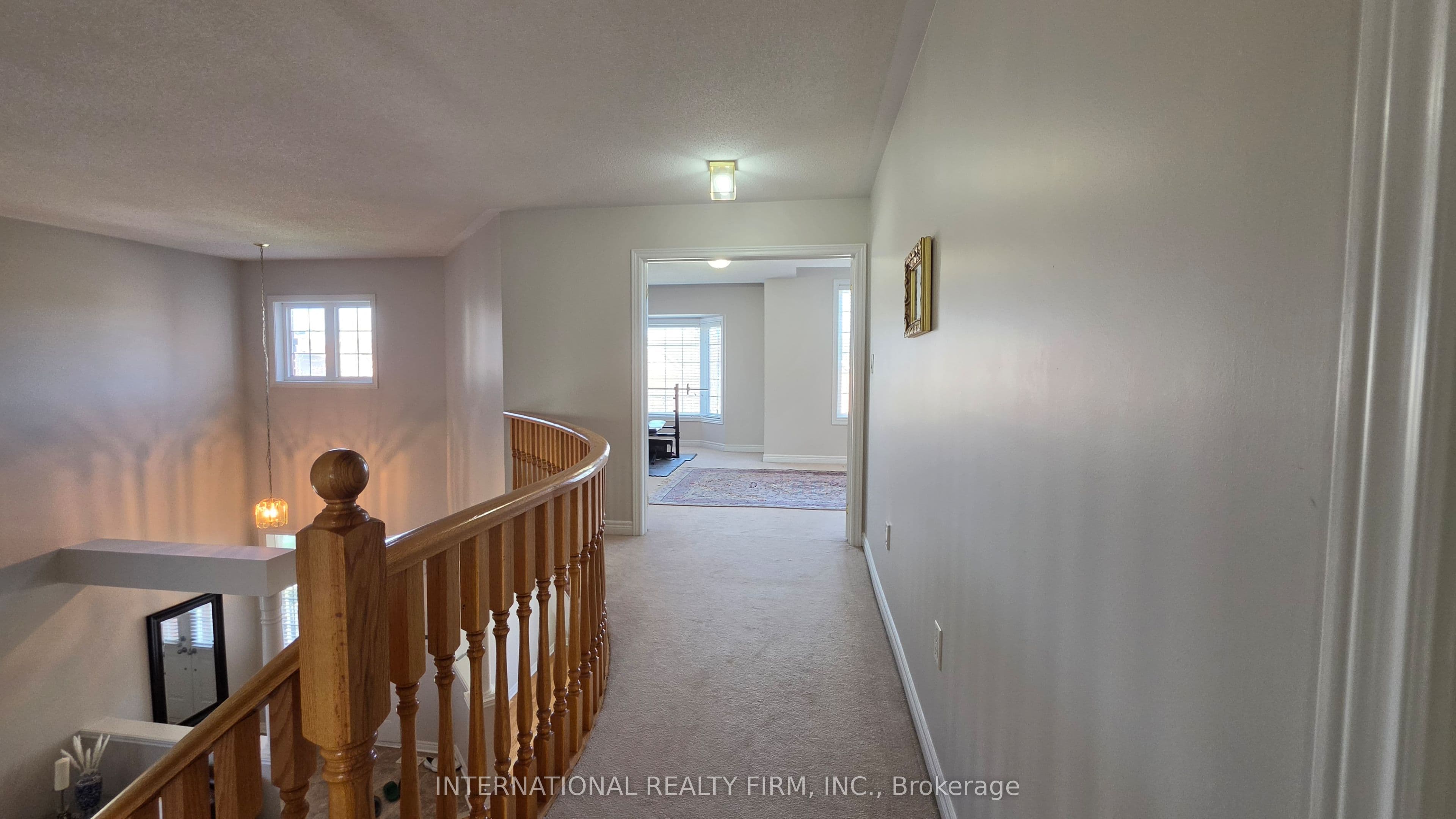 30 O'Hara Crescent — photo 33