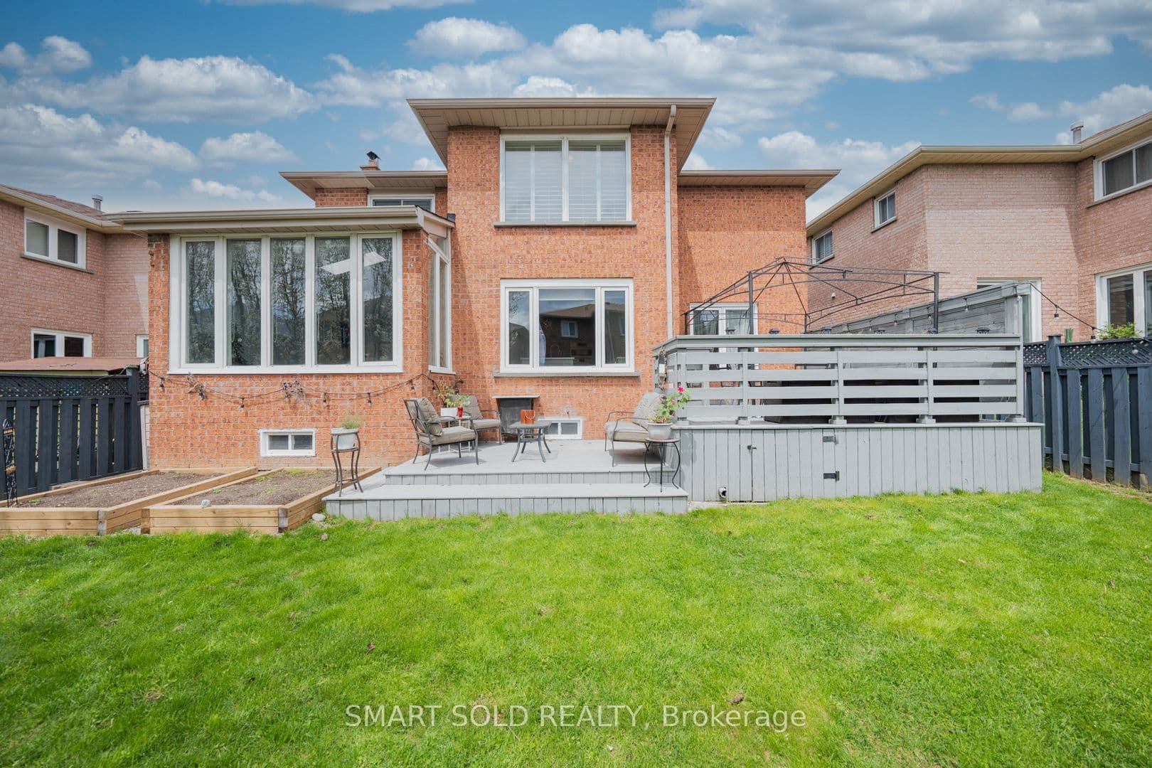 28 Westminster Drive — photo 46