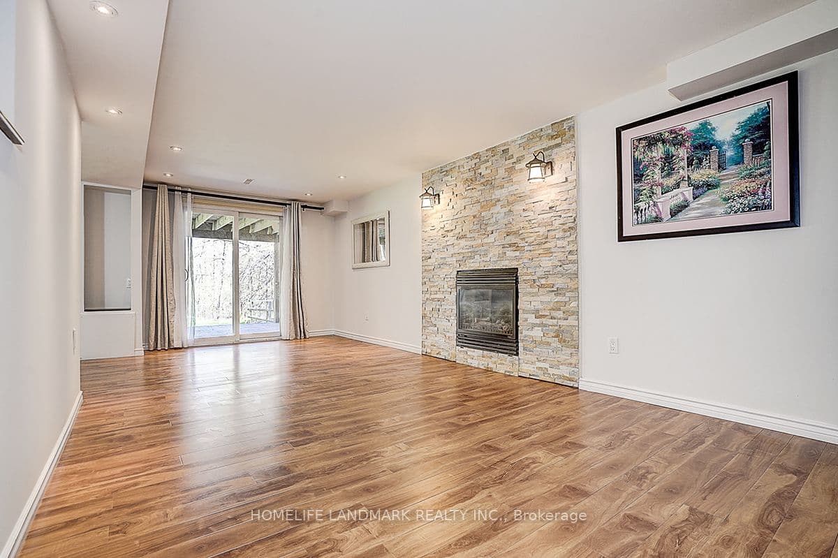 20 Lippincott Court — photo 41