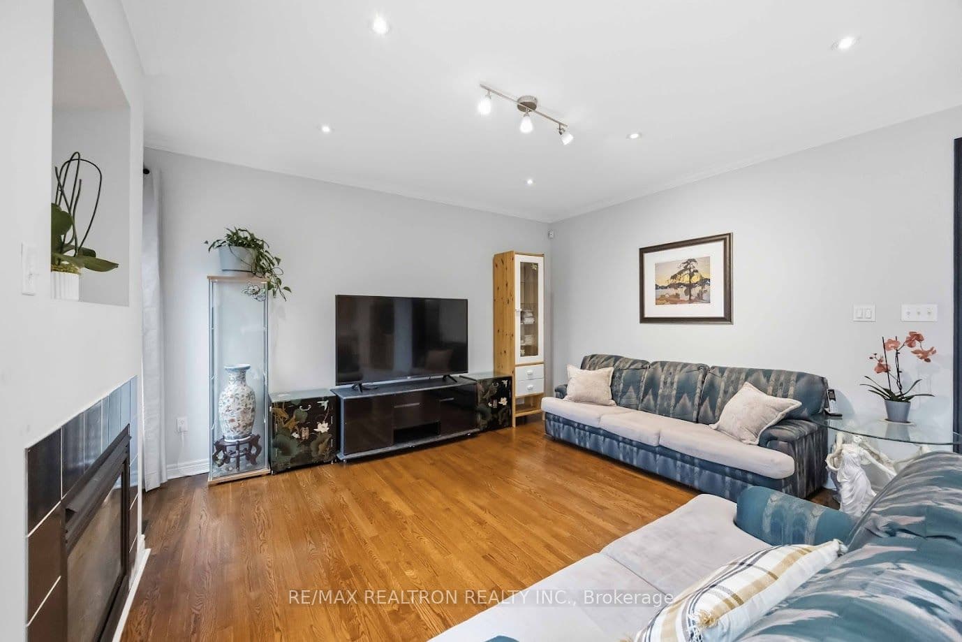 10 Dovetail Drive — photo 6