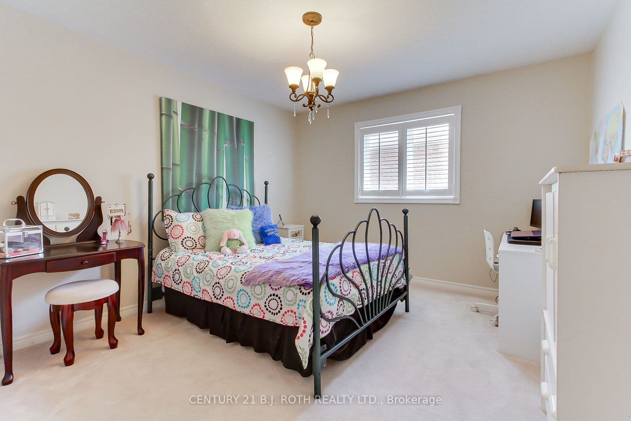 32 Timber Valley Avenue — photo 31