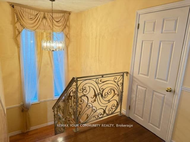19 Roosevelt Drive — photo 18