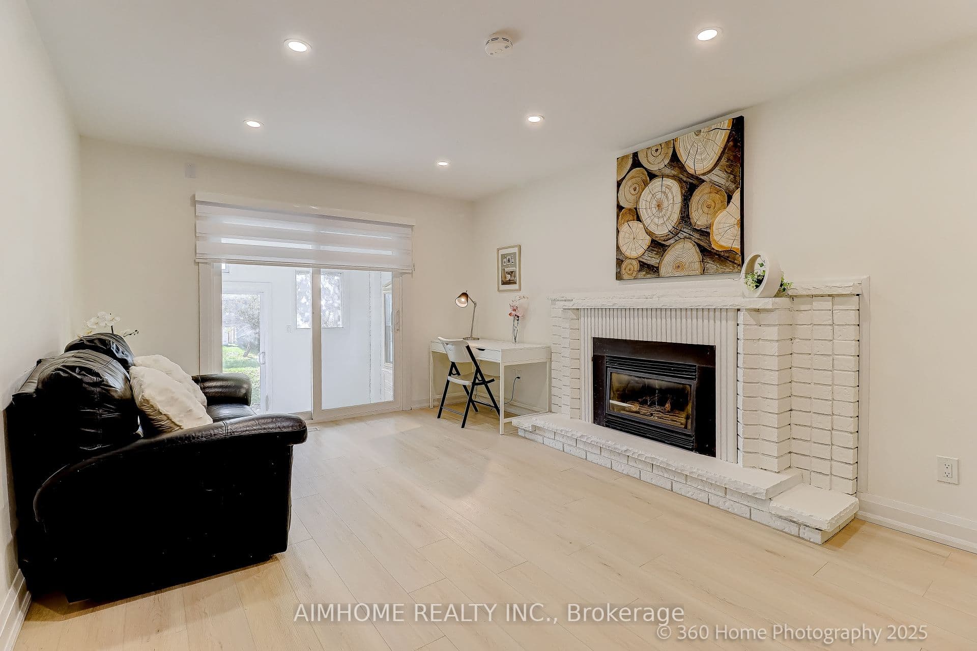 179 Oxford Street — photo 18