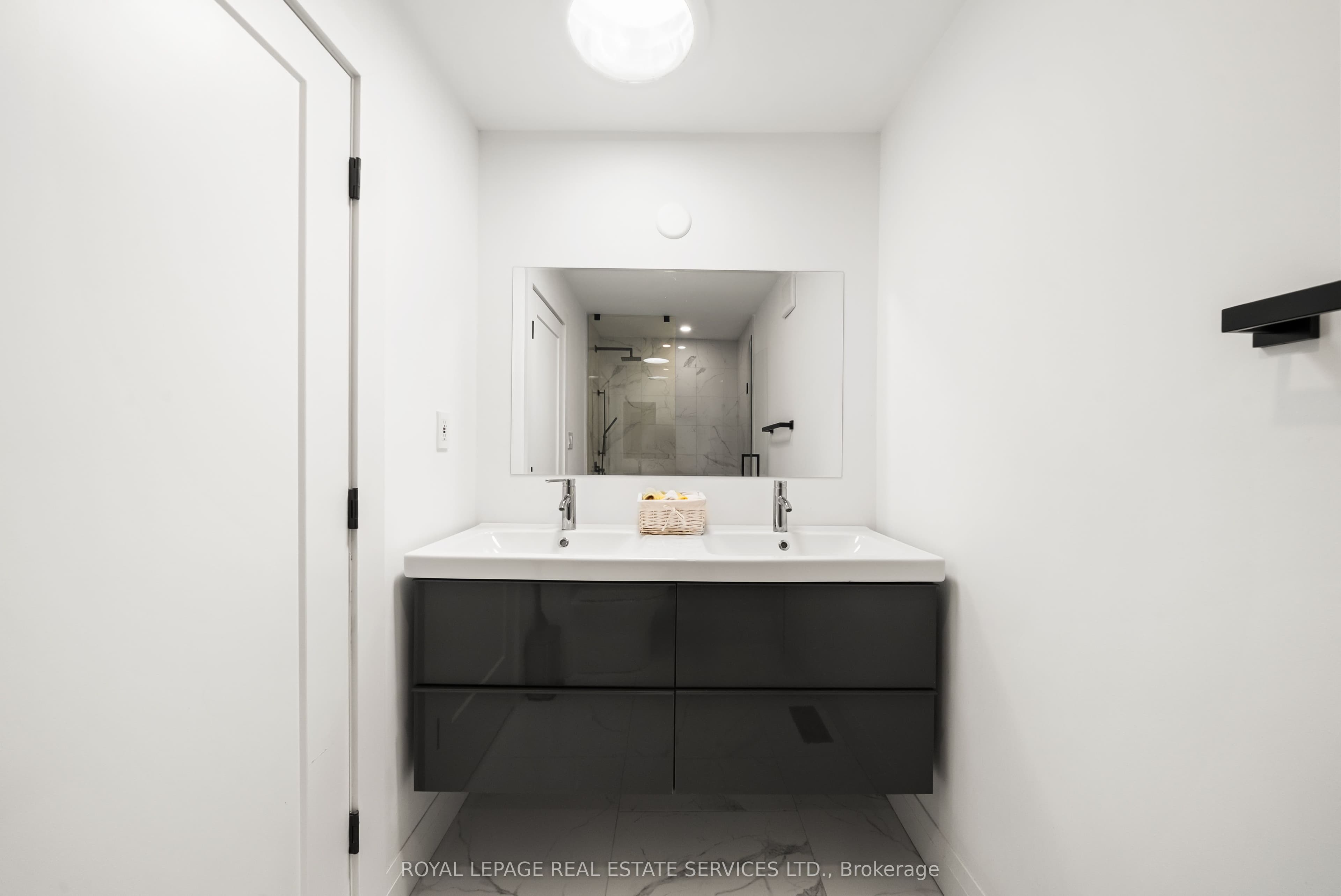 296 Lennox Avenue — photo 20