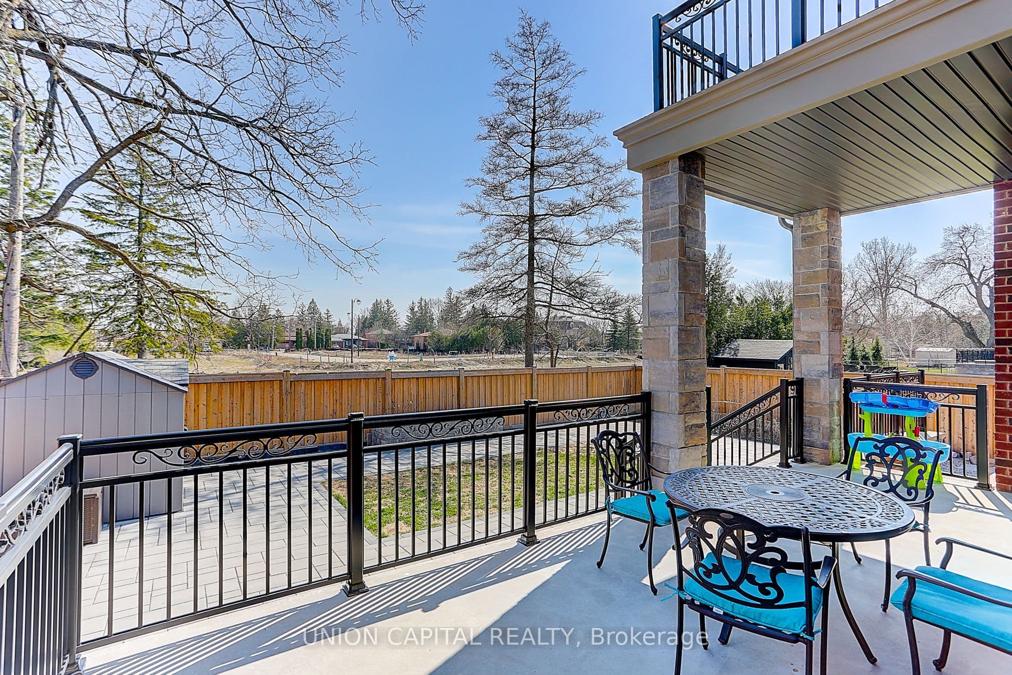 29 Elm Grove Avenue — photo 37