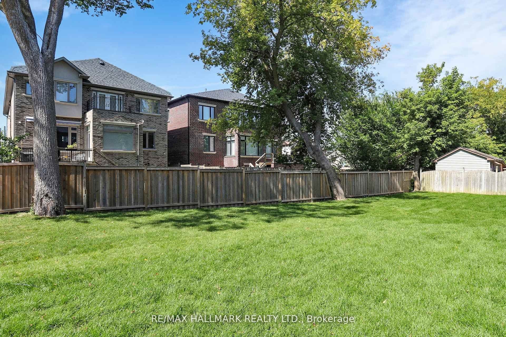 152 Olde Bayview Avenue — photo 46