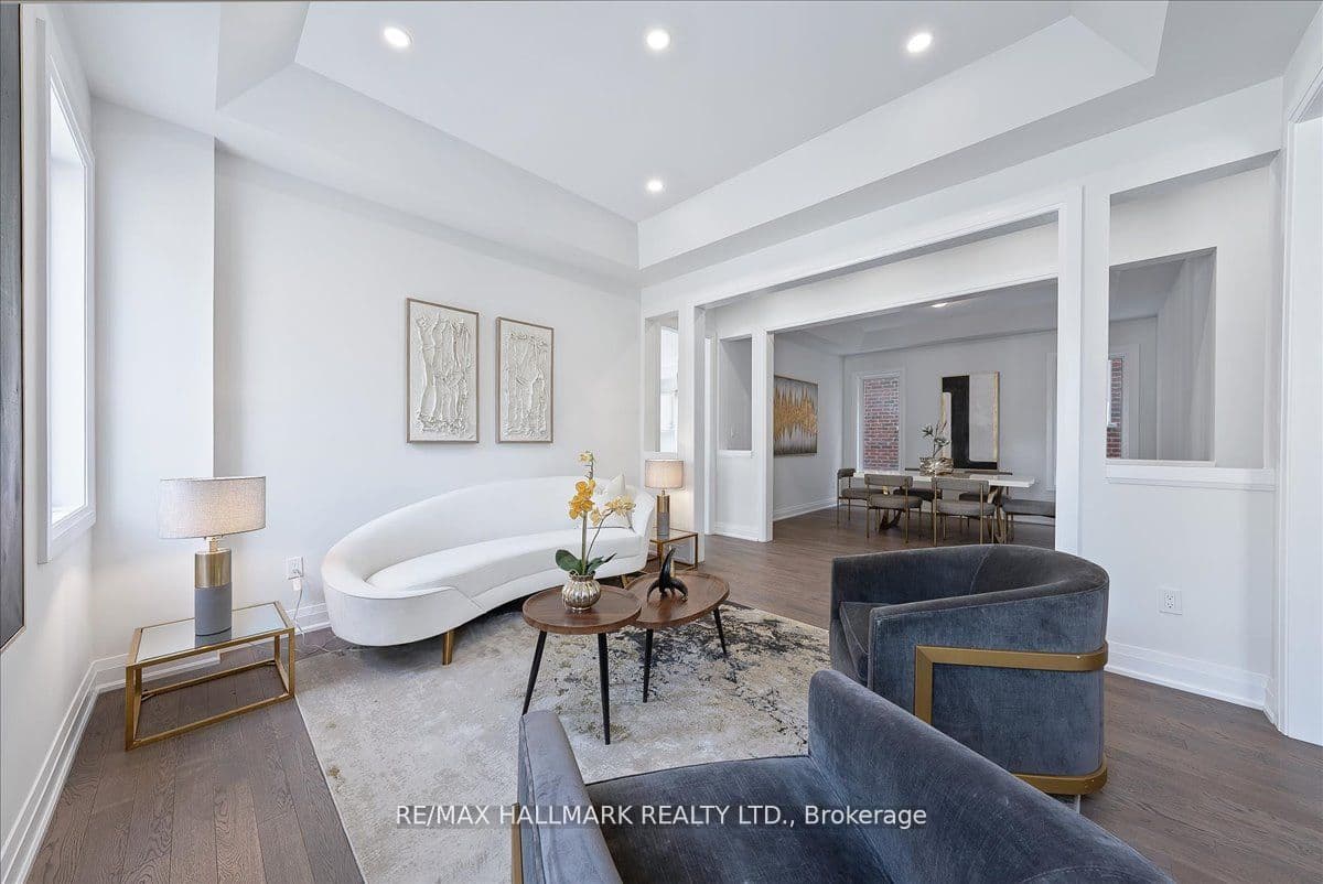 15 Aida Place N — photo 7