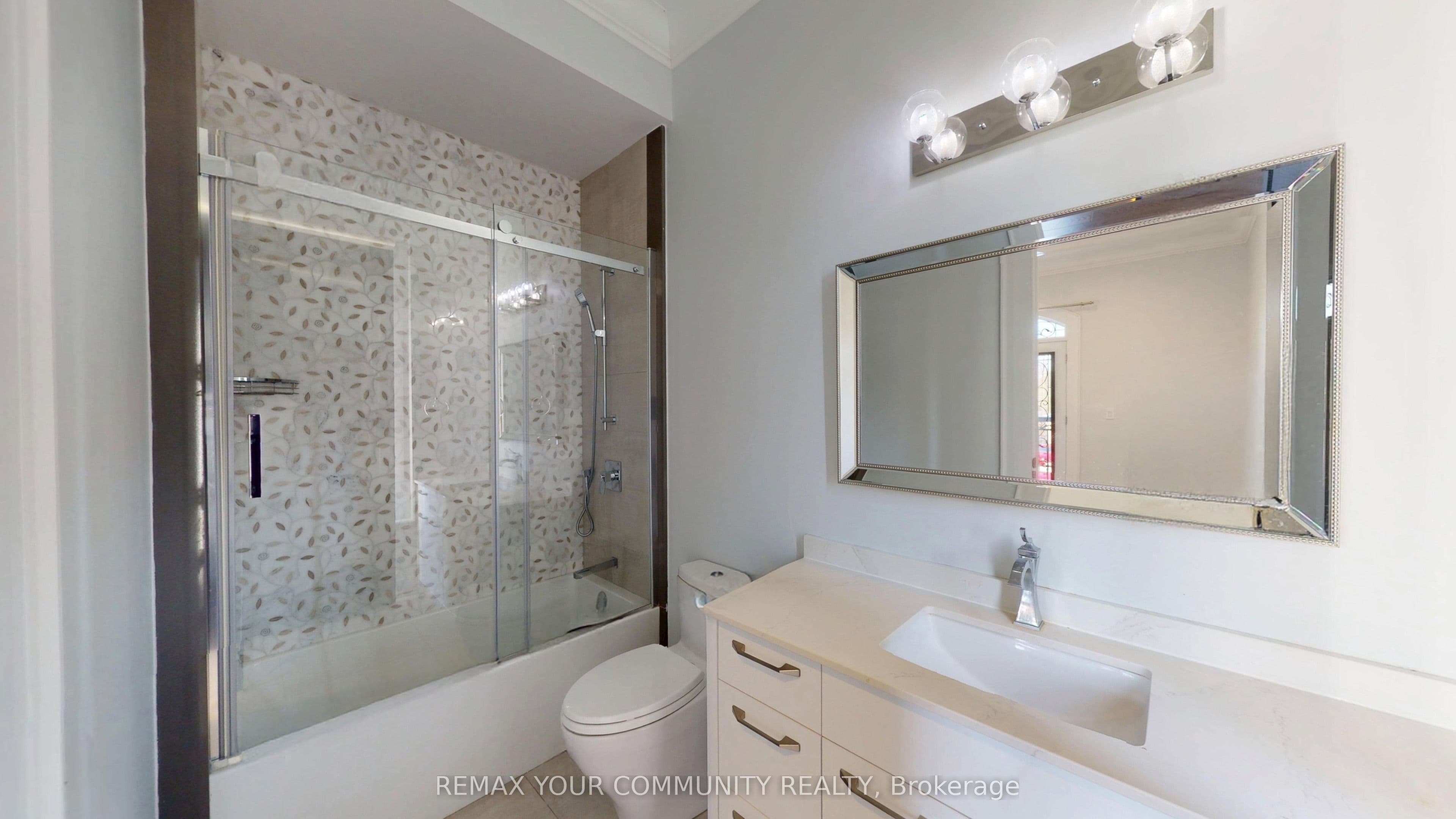 19 Blyth Street — photo 41
