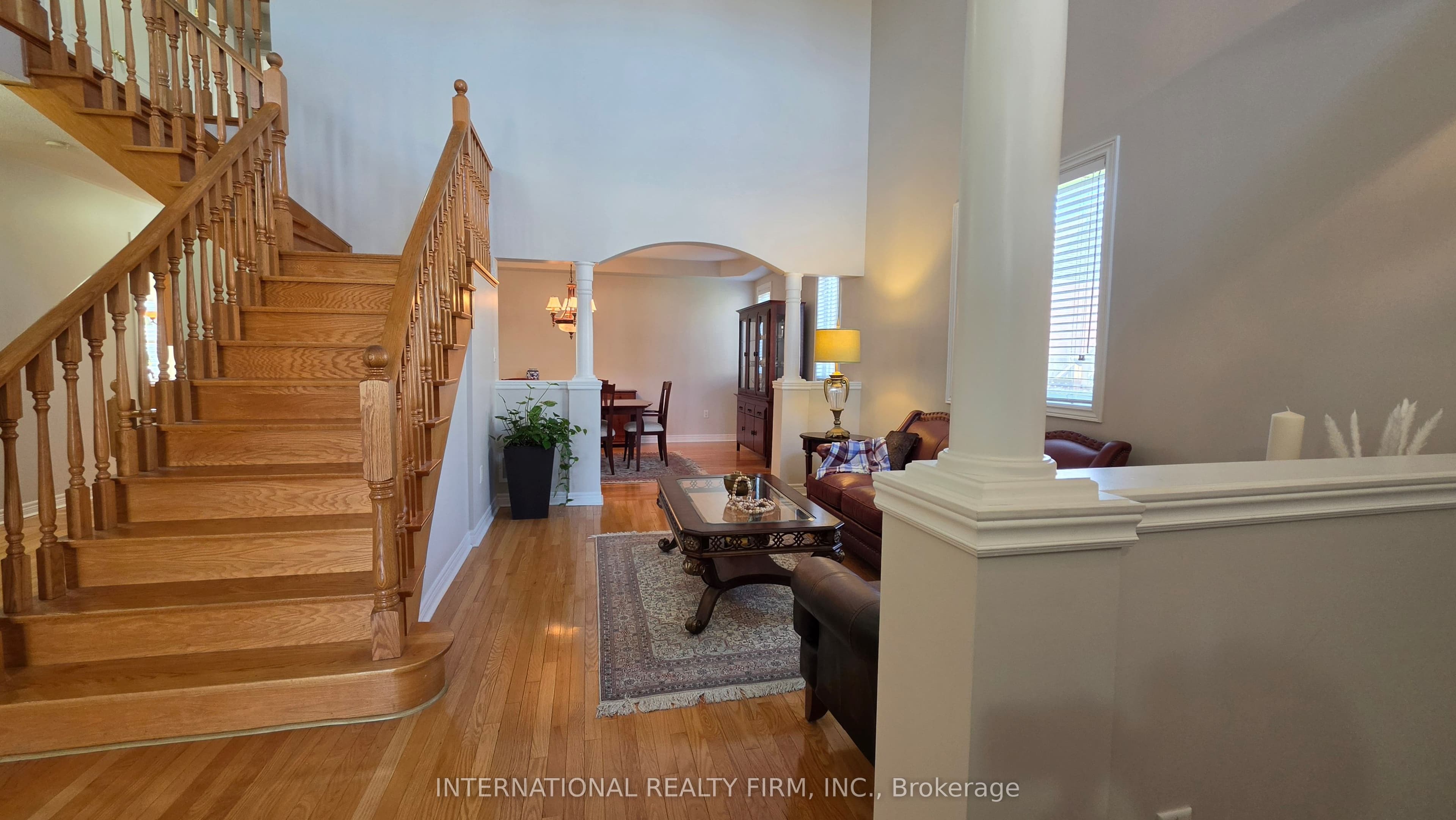 30 O'Hara Crescent — photo 4