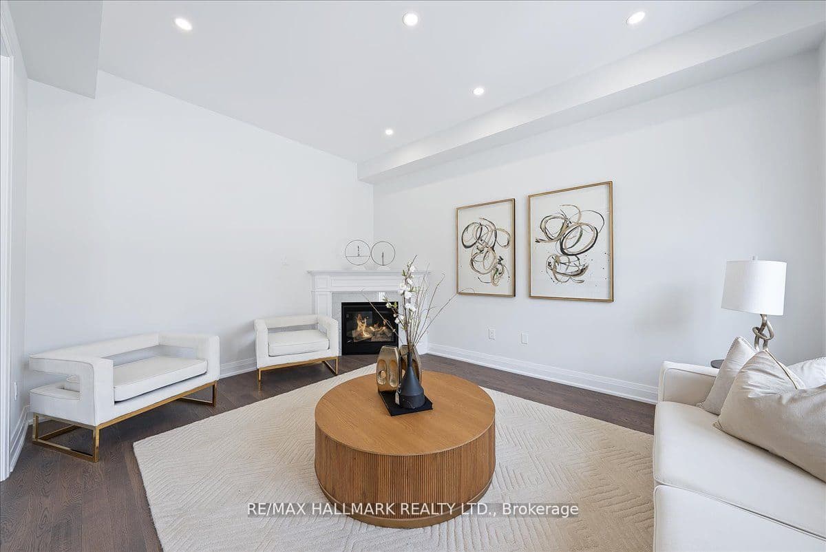 15 Aida Place N — photo 19