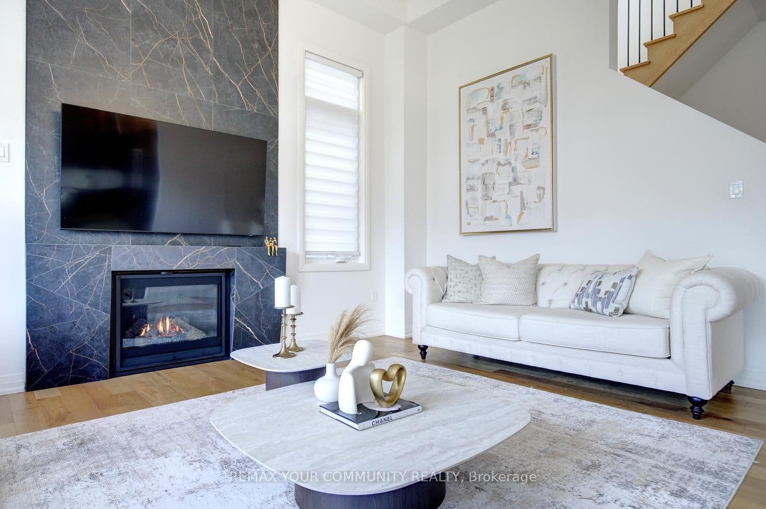 96 Bond Crescent — photo 10