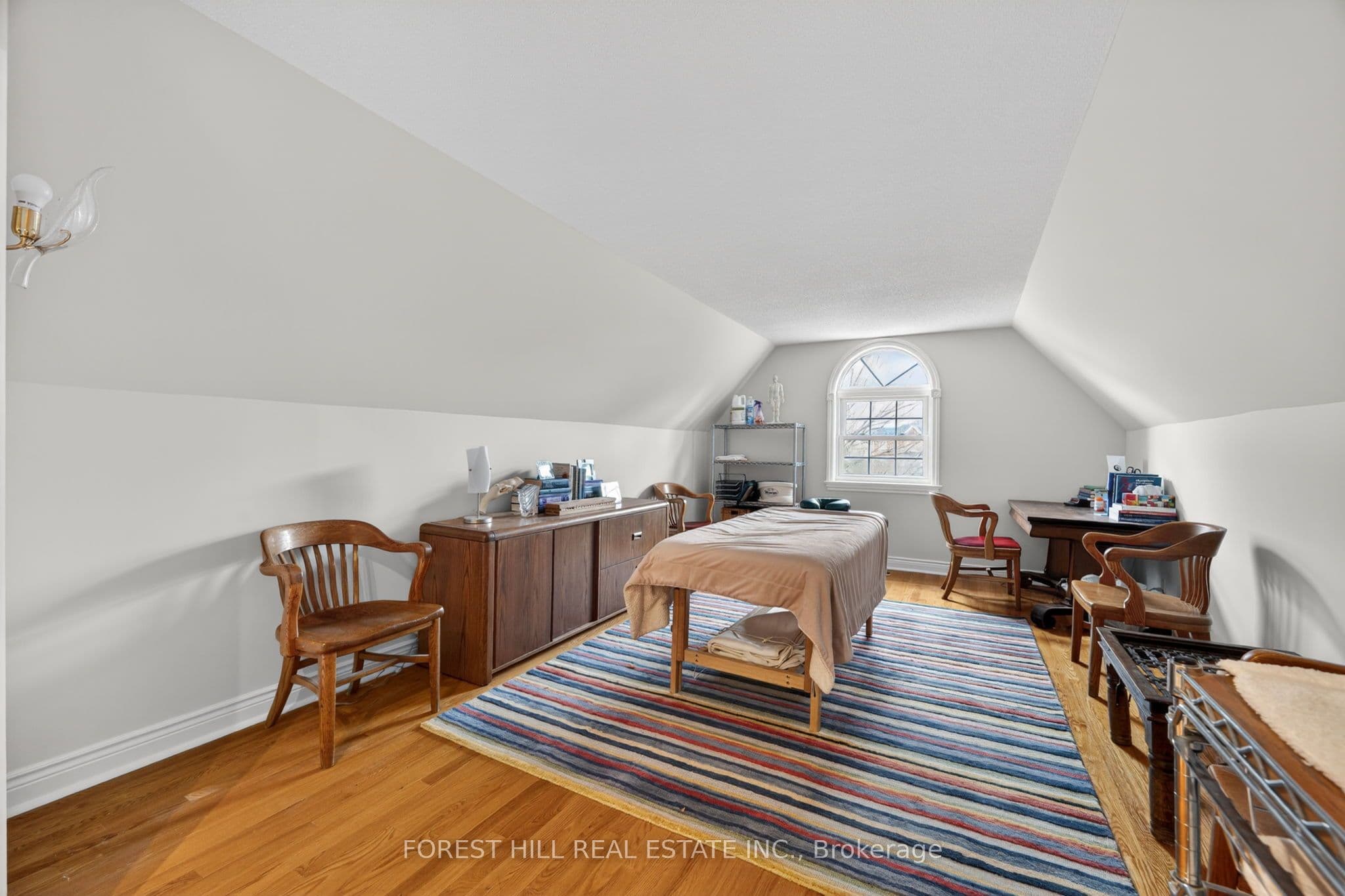 10601 Bathurst Street — photo 39