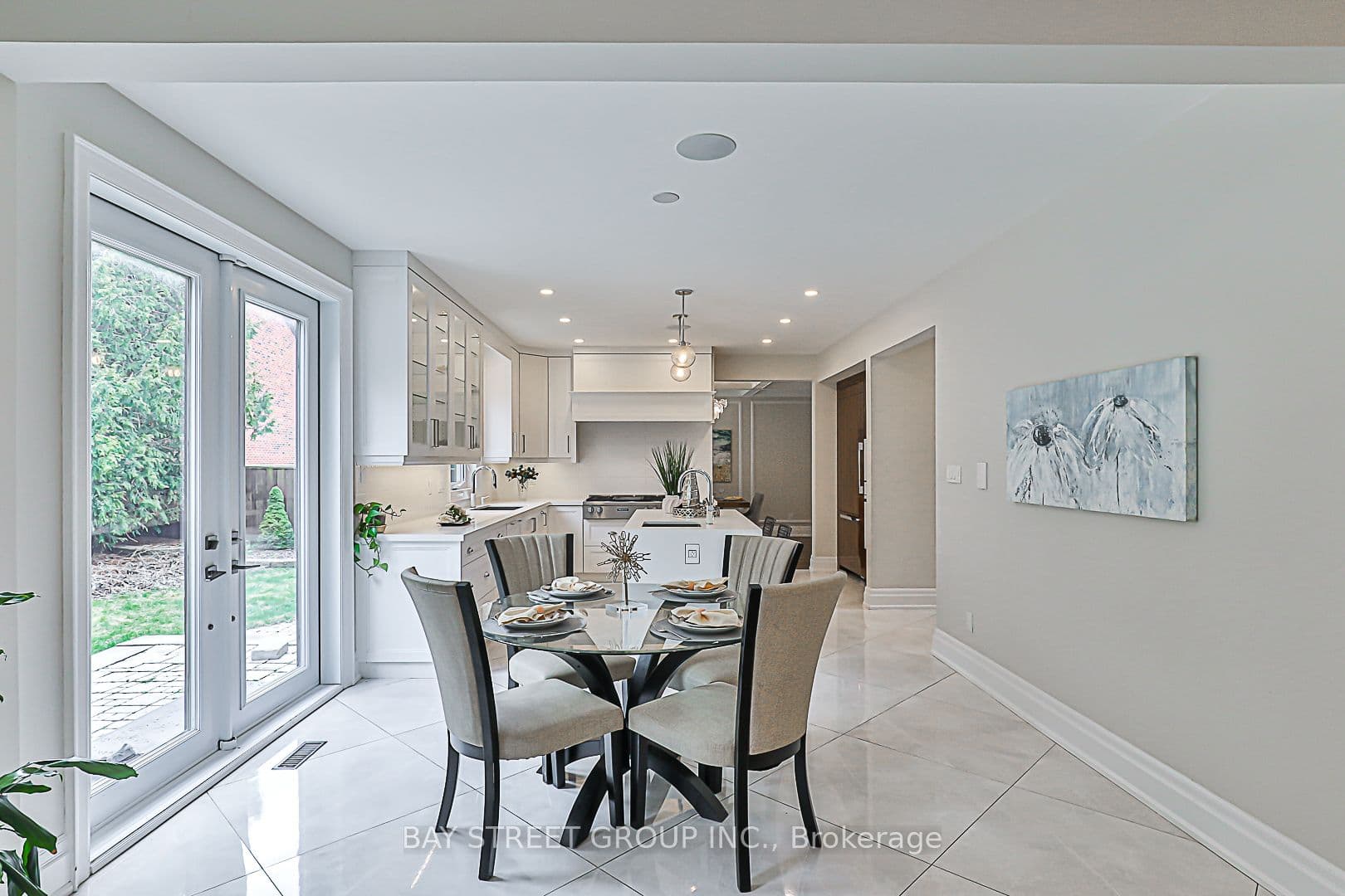 11 Gatcombe Circle — photo 16