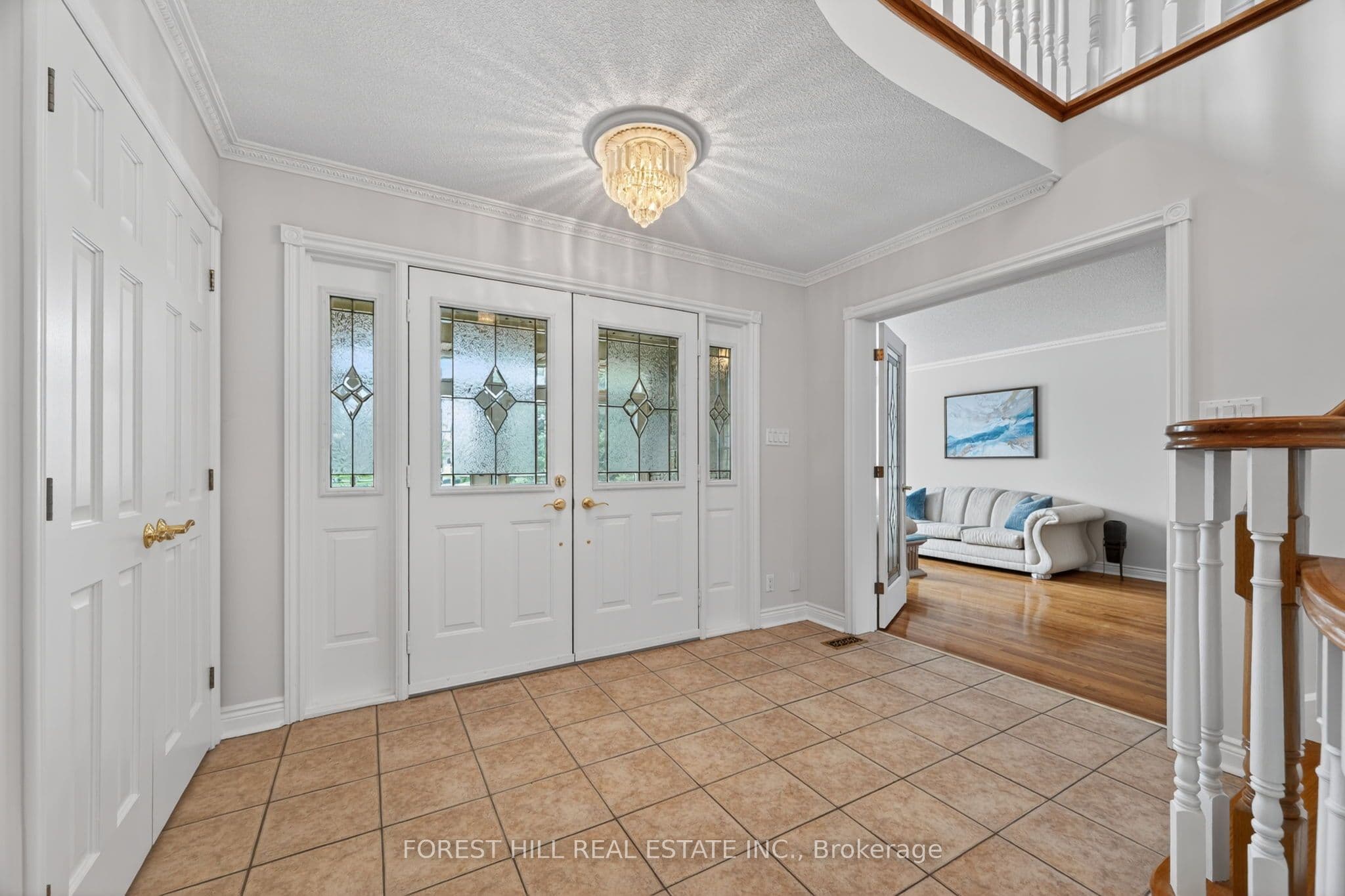 10601 Bathurst Street — photo 16