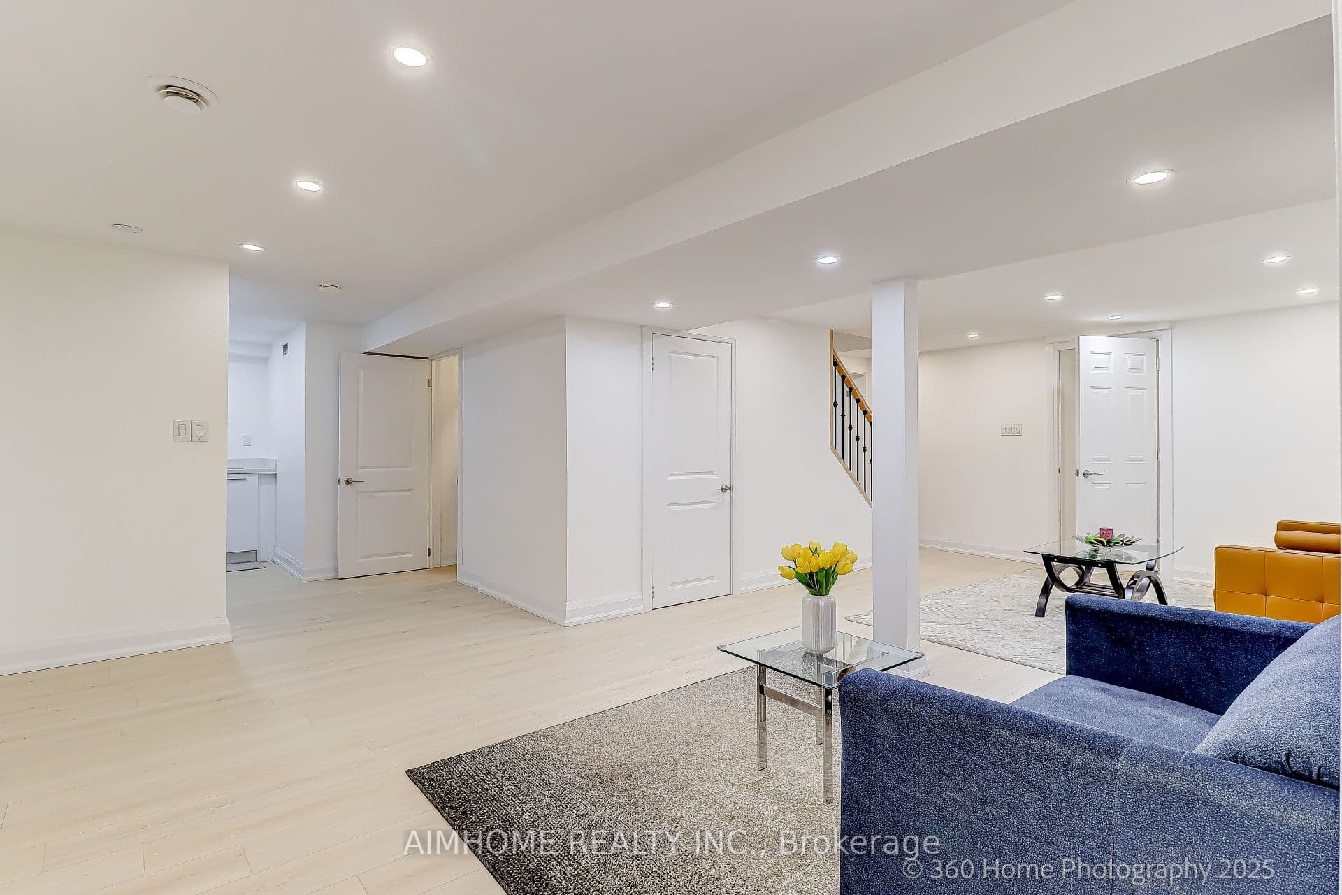 179 Oxford Street — photo 39