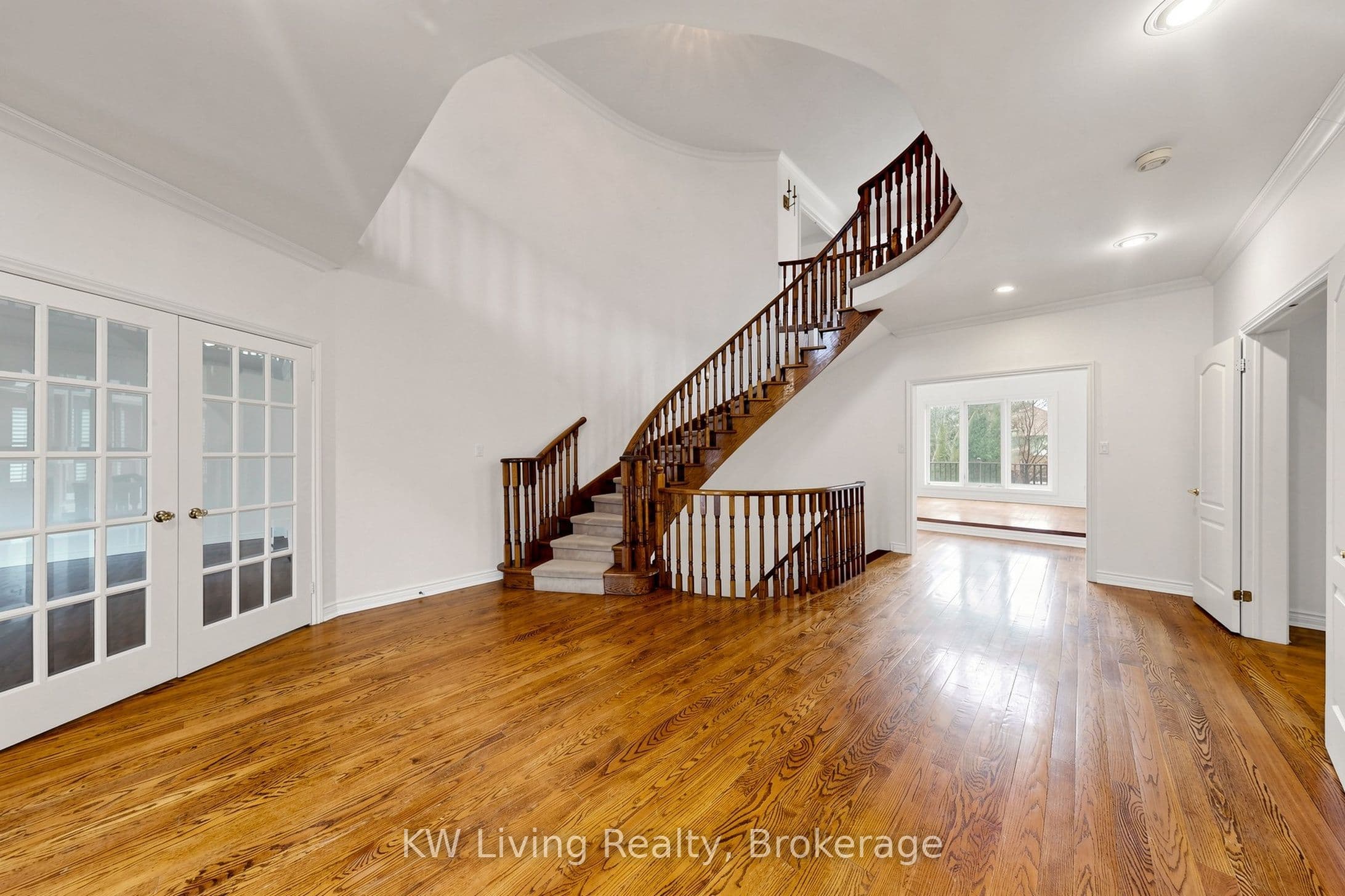 22 Ava Crescent — photo 21