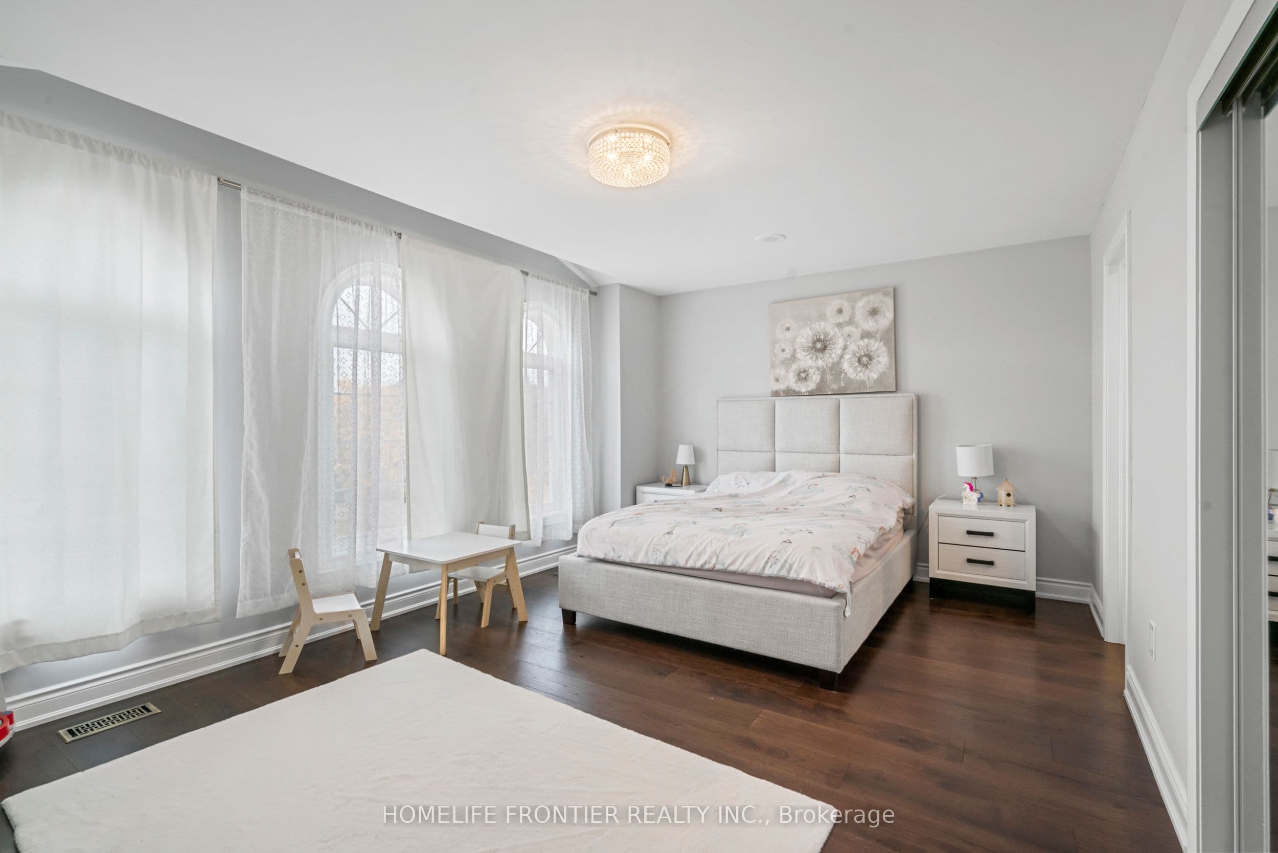 7 Edenbrook Crescent — photo 18