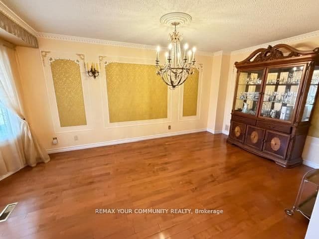 19 Roosevelt Drive — photo 6