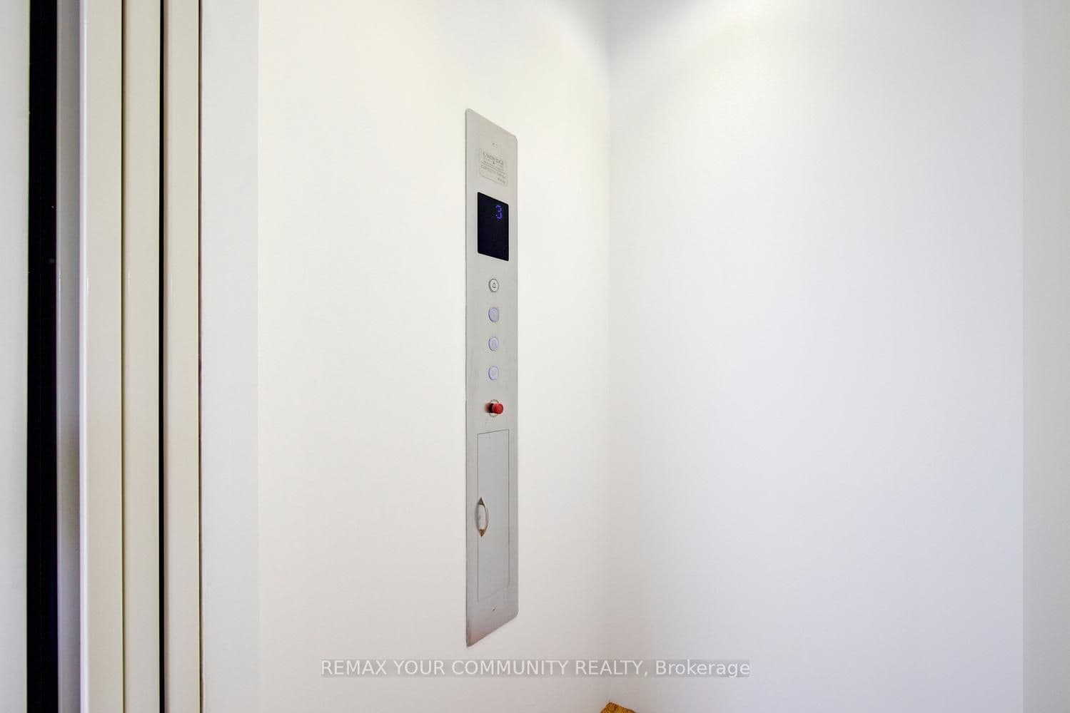96 Bond Crescent — photo 5