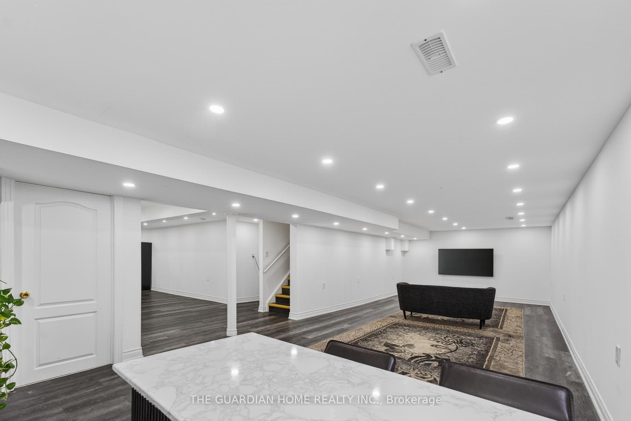28 Brightside Avenue — photo 24
